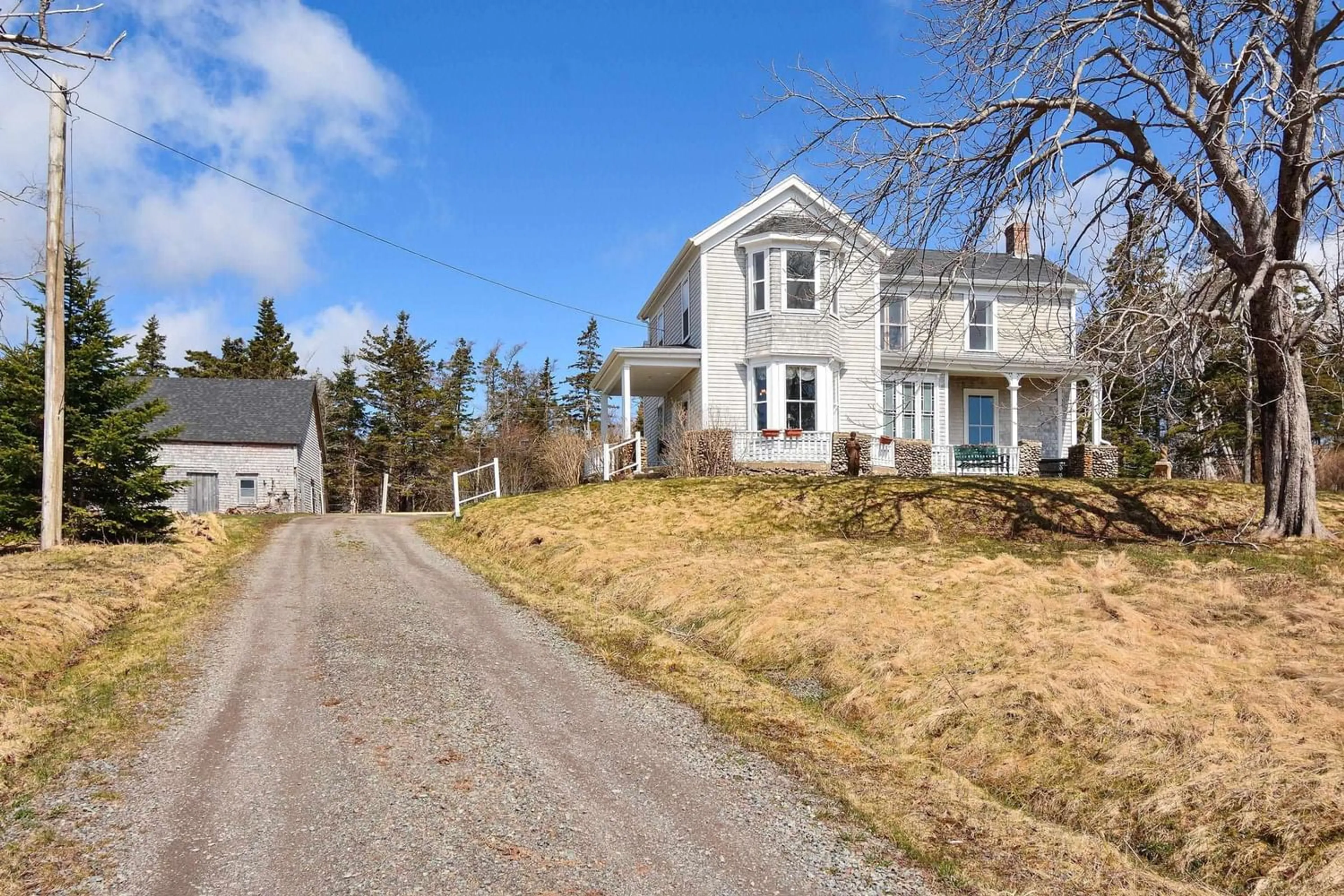 Cottage for 9769 Grenville St, St. Peter's Nova Scotia B0E 3B0