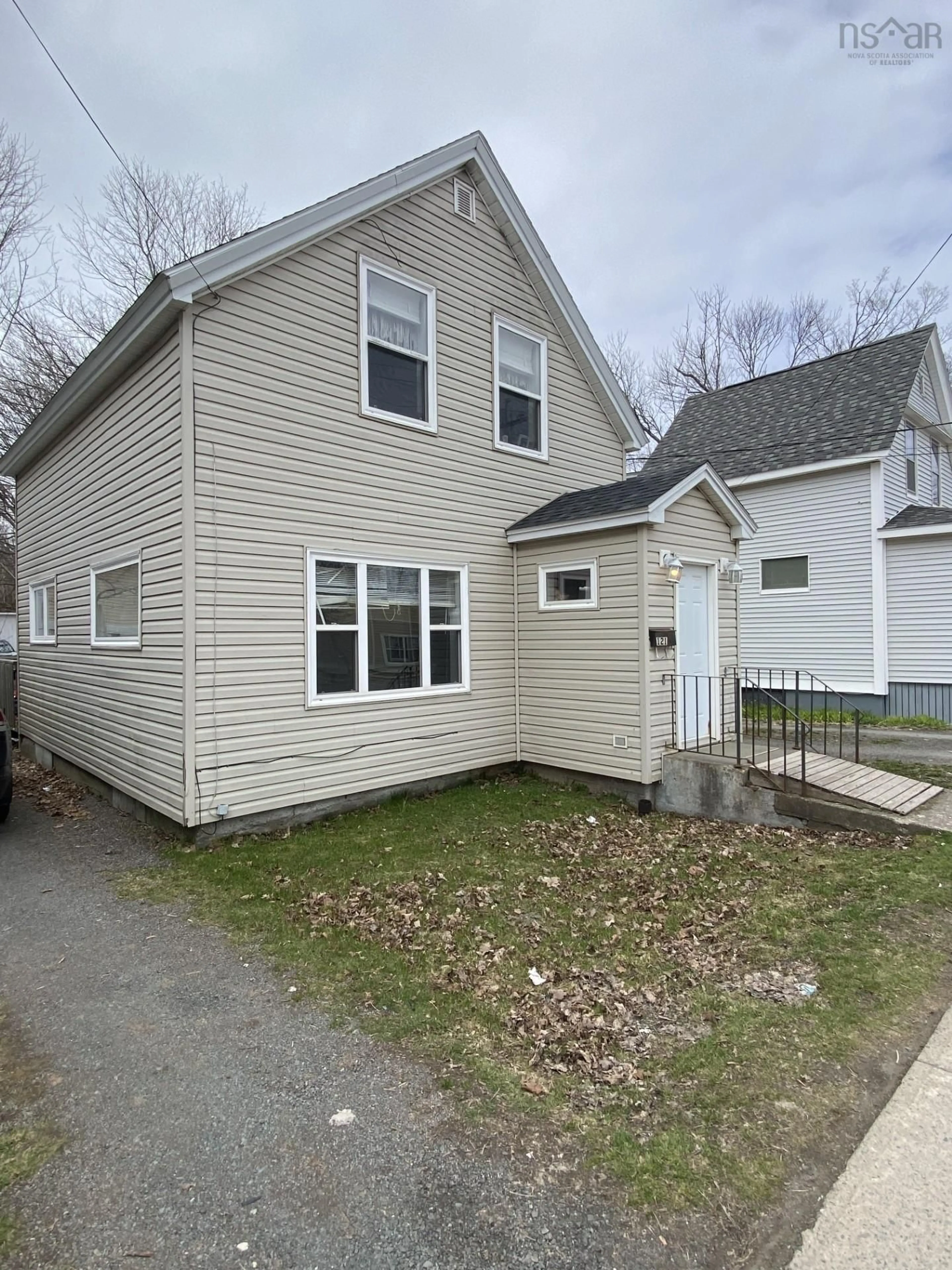 Frontside or backside of a home for 121 College Street, Antigonish Nova Scotia B2G 1X9