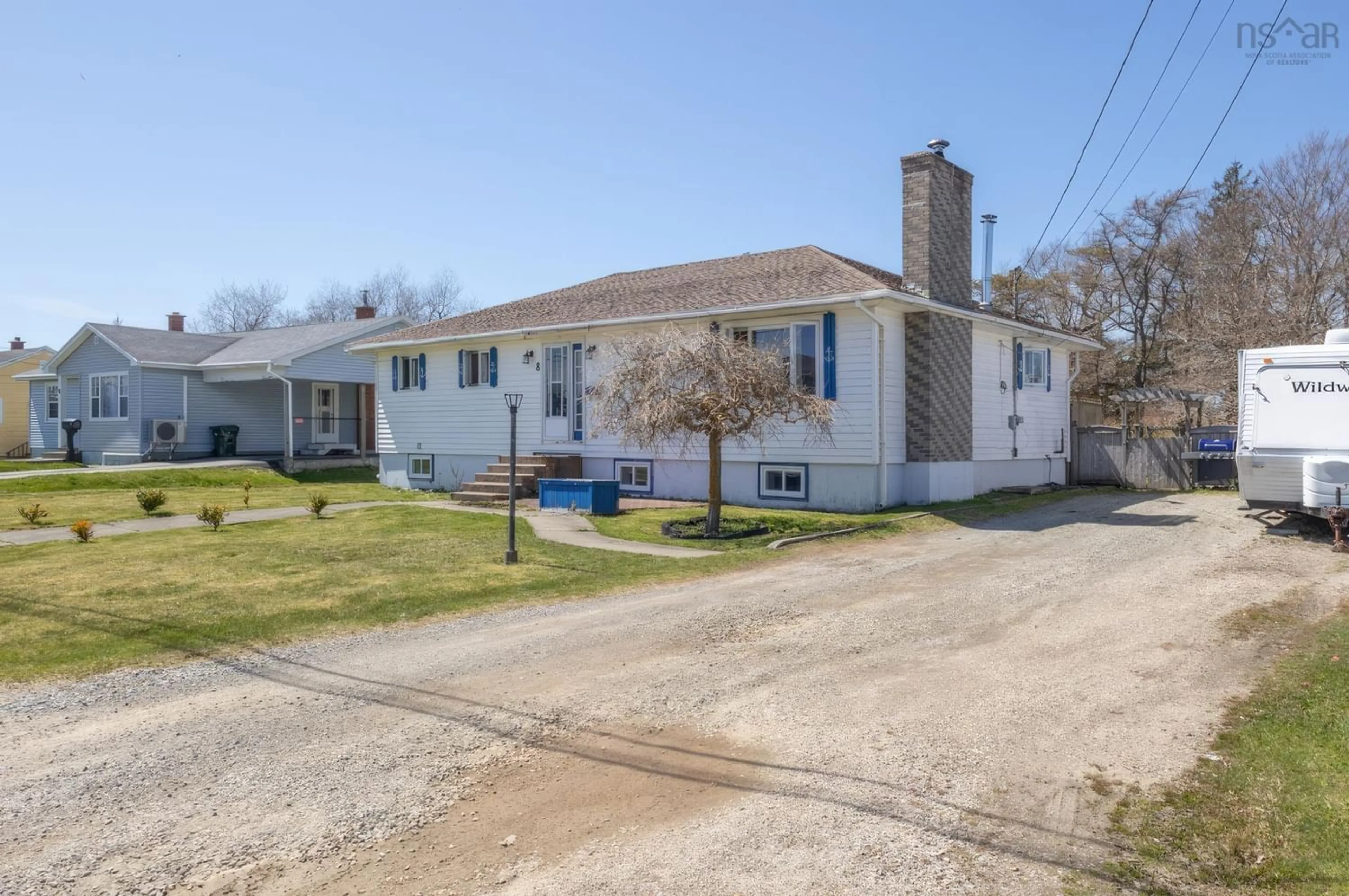 Frontside or backside of a home for 8 Marsha Ave, Yarmouth Nova Scotia B5A 2C9