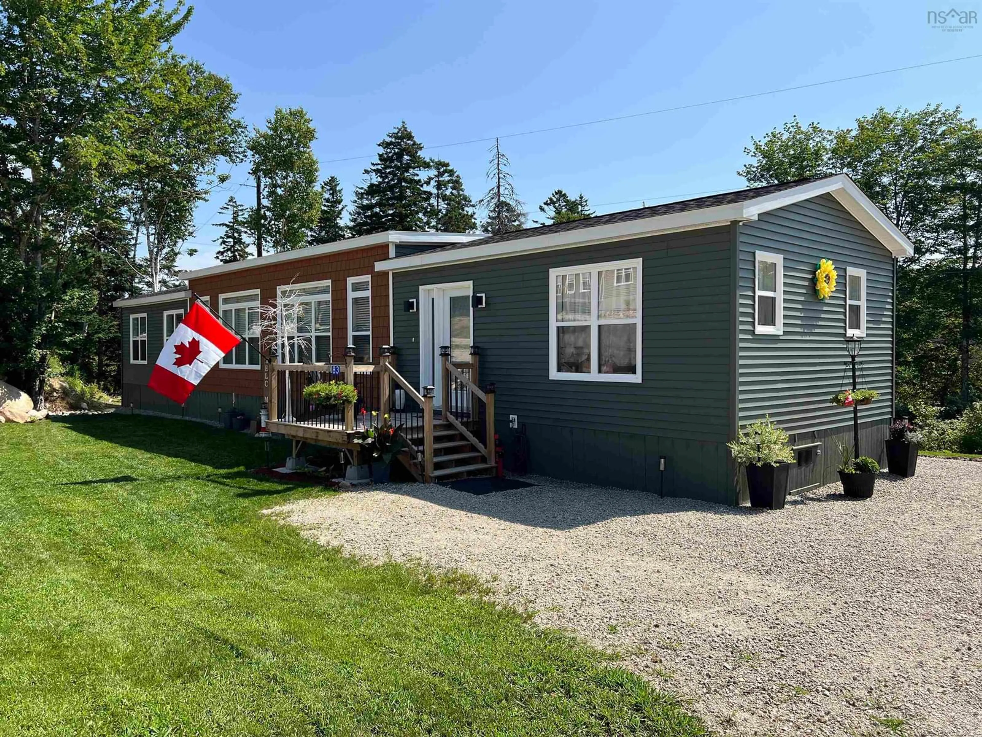 Cottage for 83 Appletree Dr, Windsor Road Nova Scotia B0J 1J0