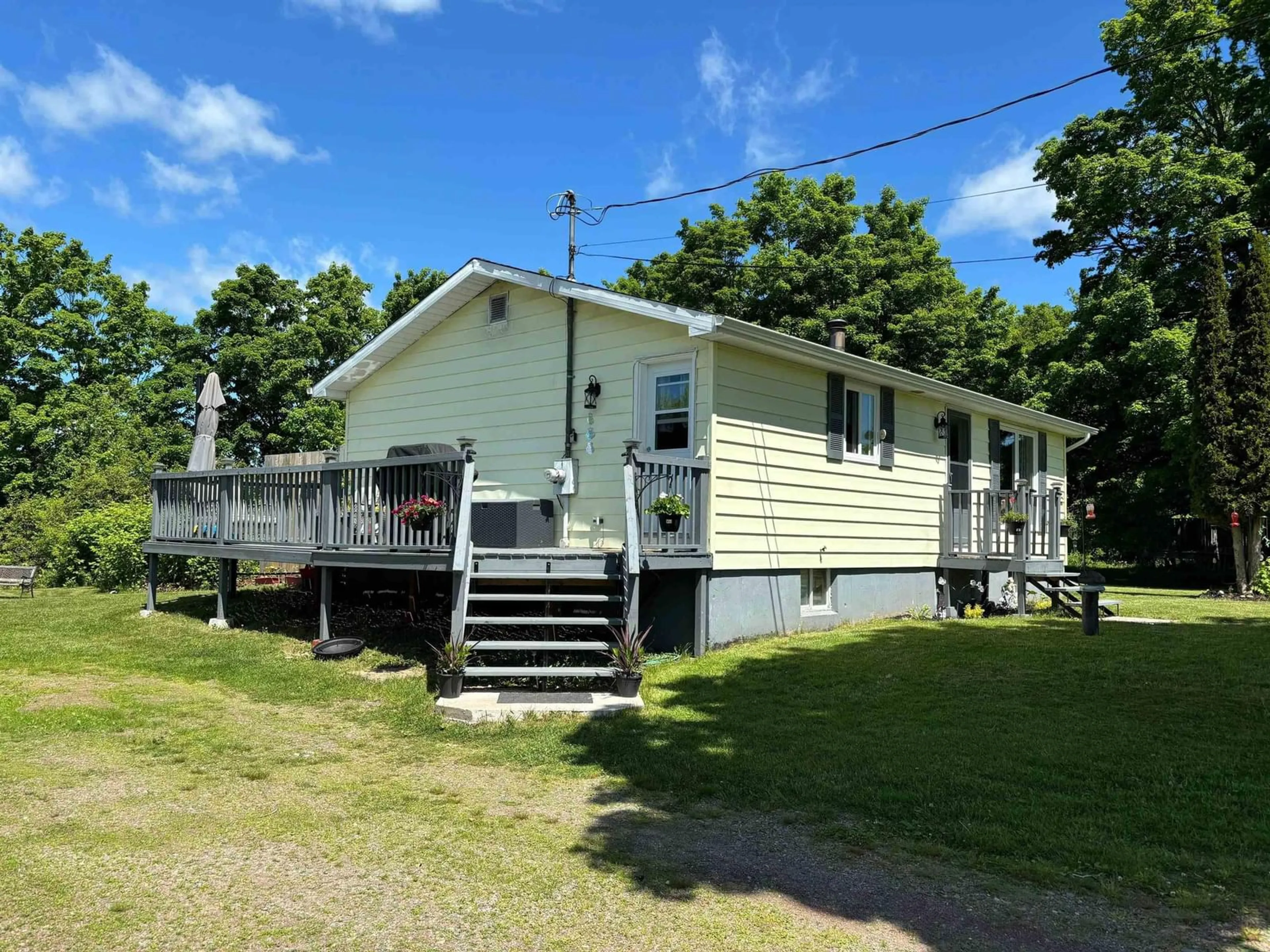 Frontside or backside of a home for 1137 Masstown Road, Debert Nova Scotia B0M 1G0