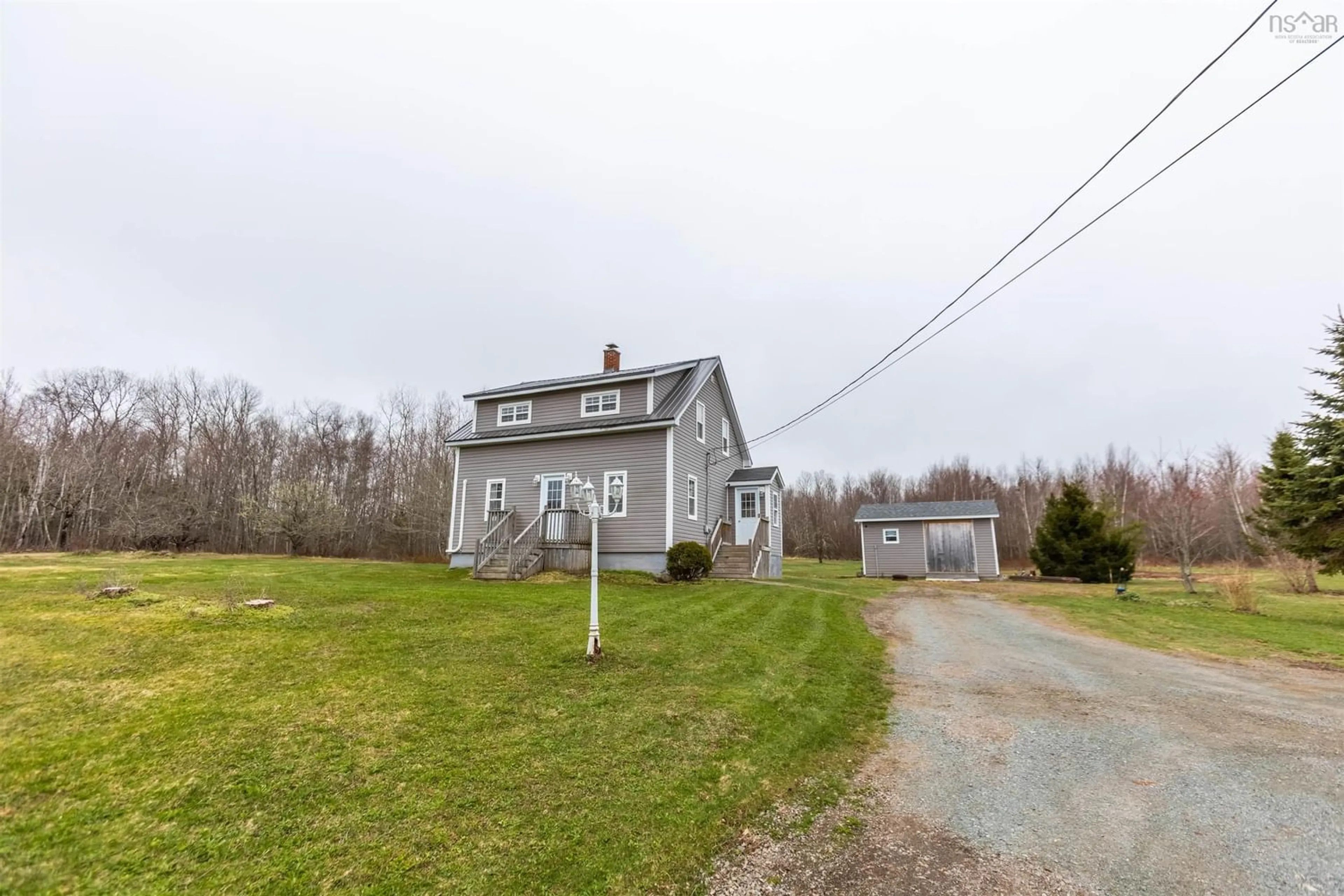 Cottage for 2154 Athol Rd, Springhill Nova Scotia B0M 1X0