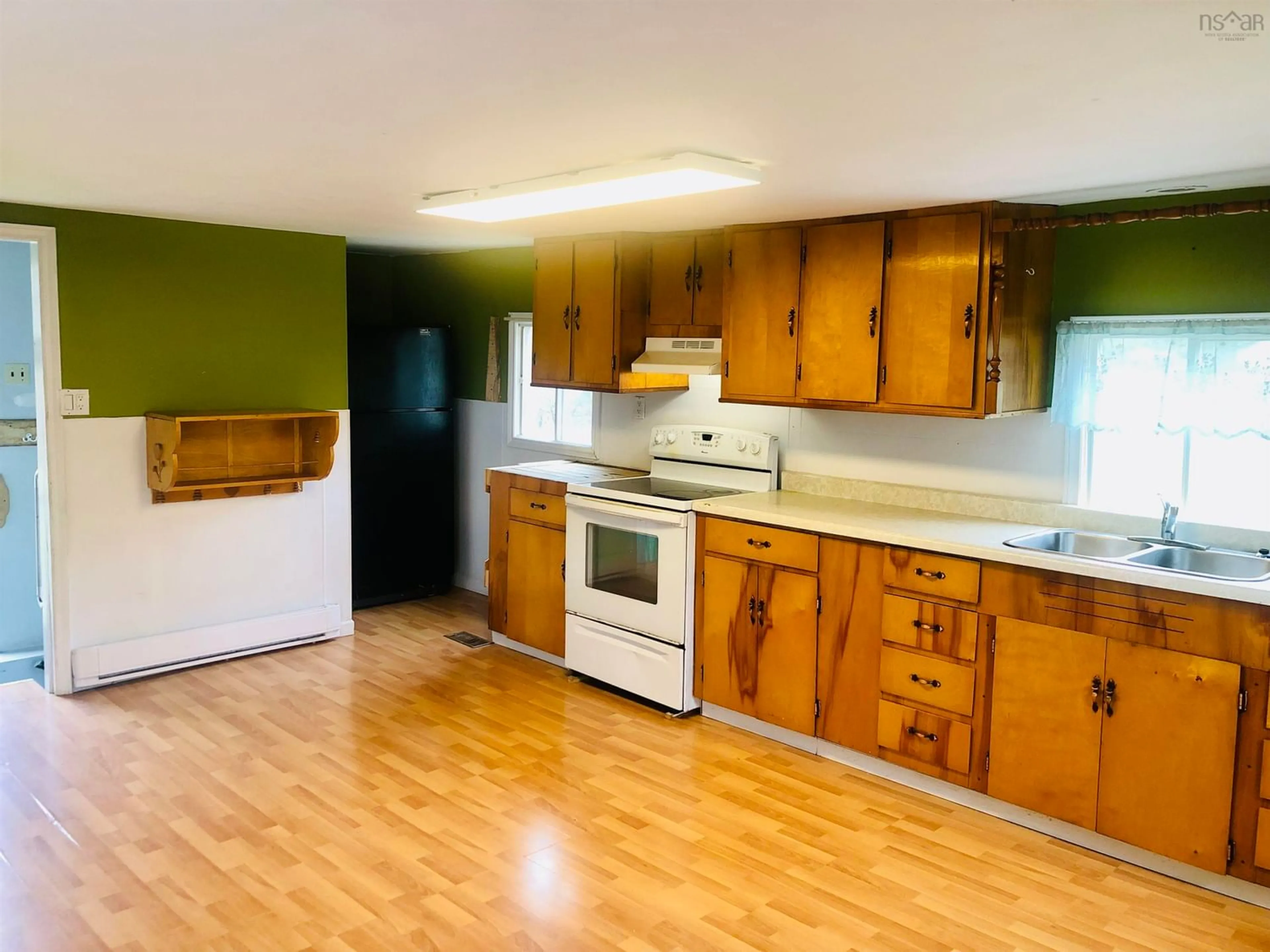 Standard kitchen for 2421 Frenchvale Rd, Frenchvale Nova Scotia B2A 4E5