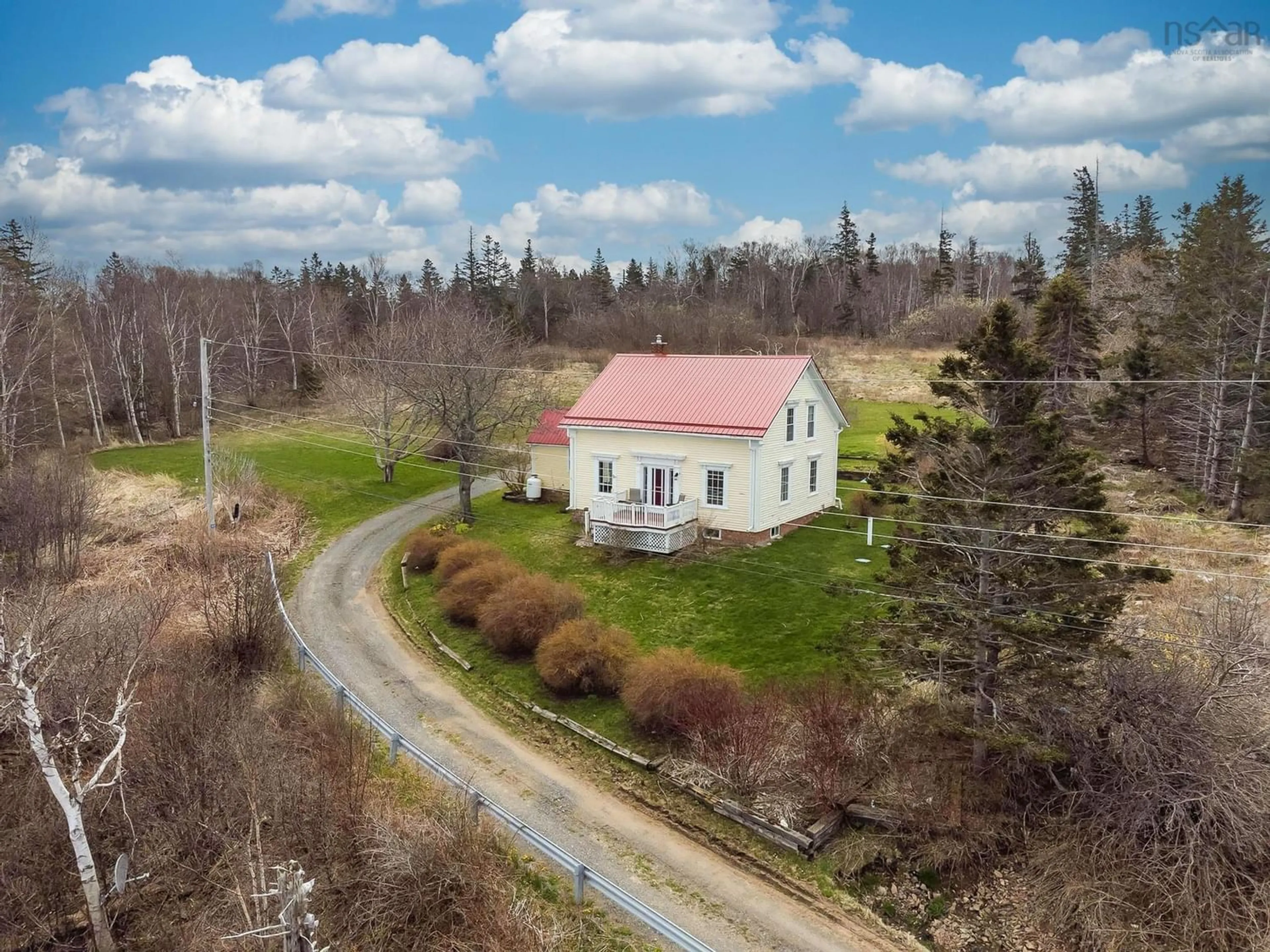 Cottage for 44 Pent Rd, Harbourville Nova Scotia B0P 1E0