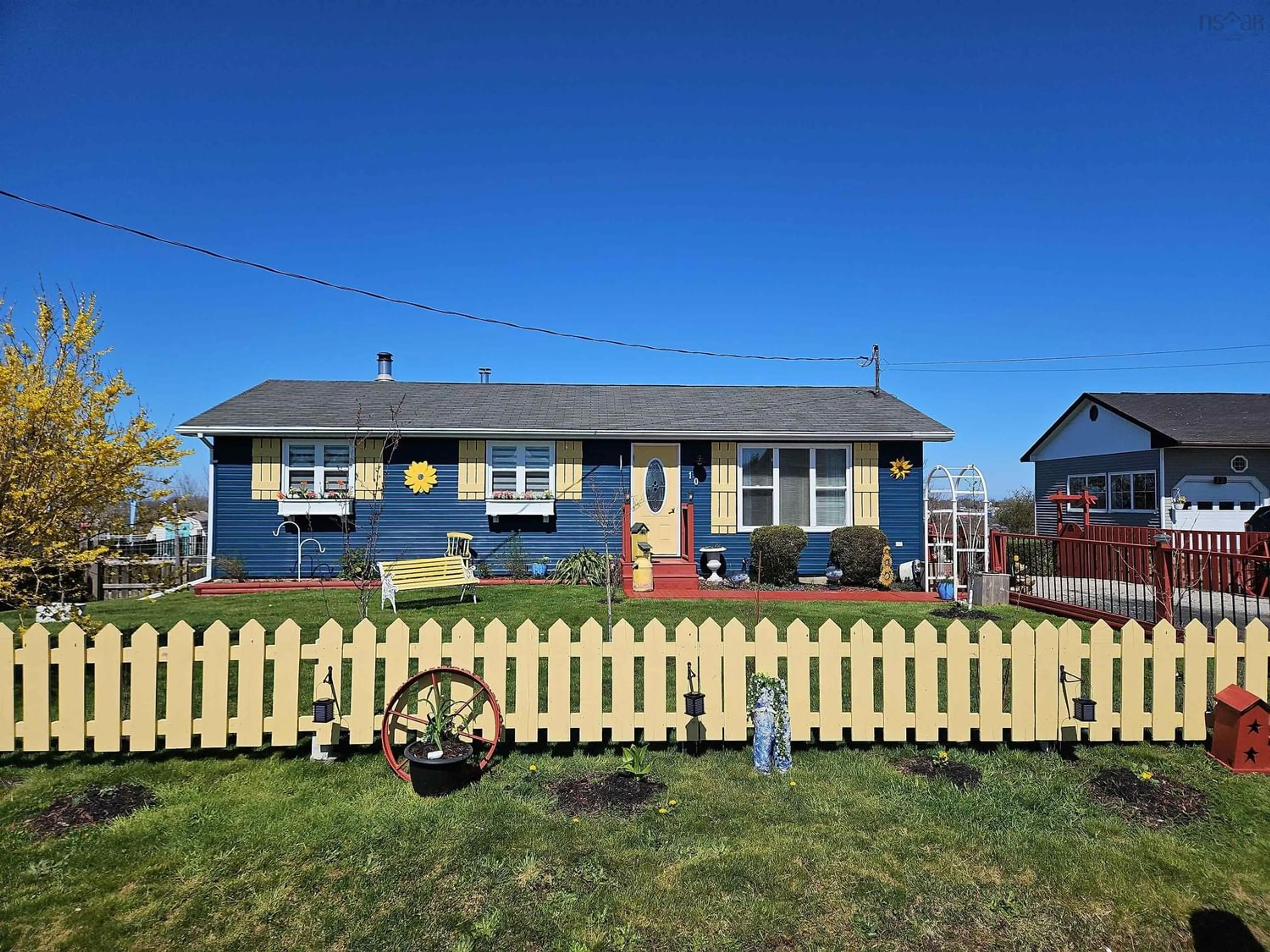 Frontside or backside of a home for 10 Haley Rd, Yarmouth Nova Scotia B5A 4L1