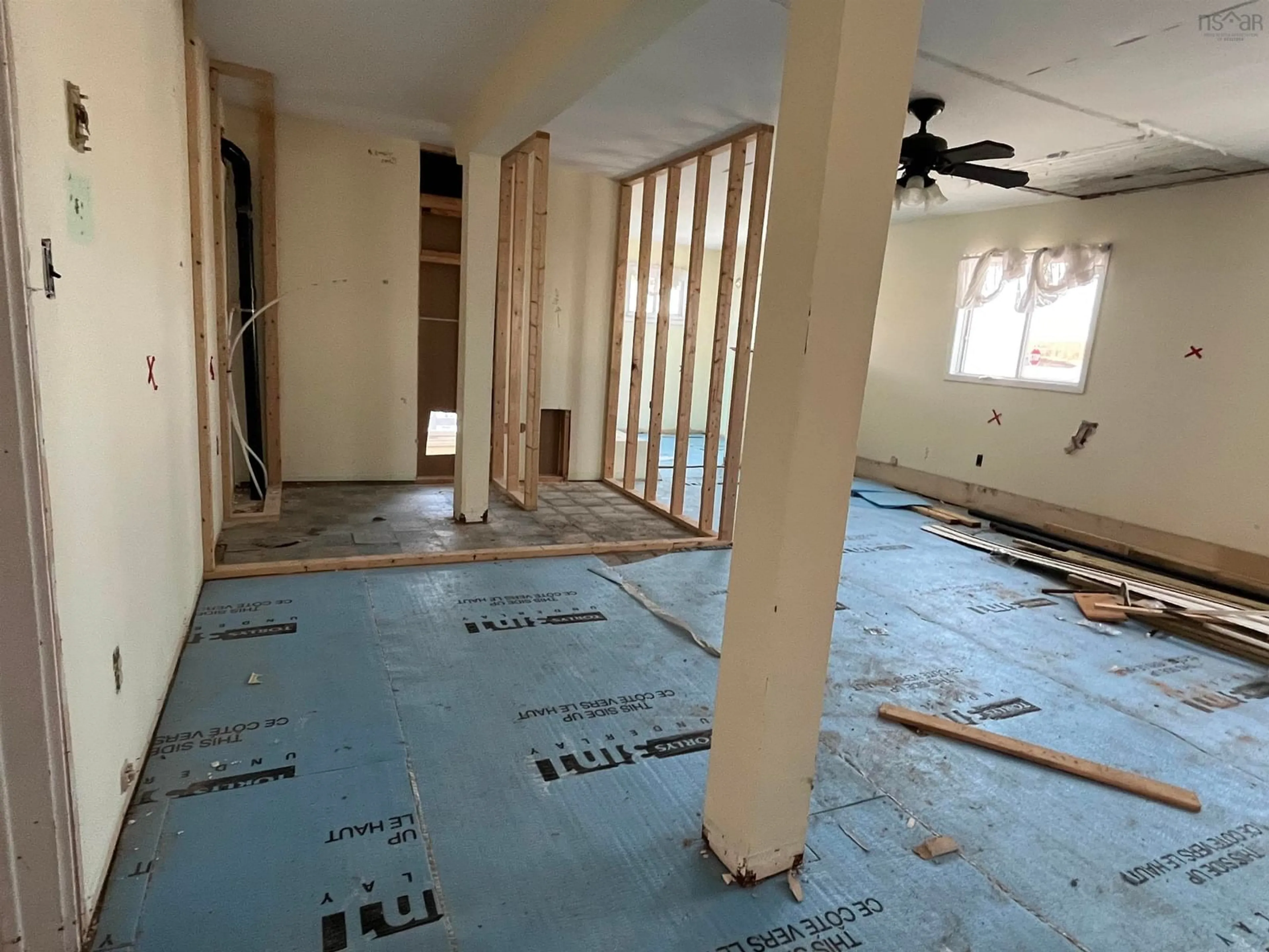 A pic of a room, cement floor for 95 Pleasant St, Stellarton Nova Scotia B0K 1S0