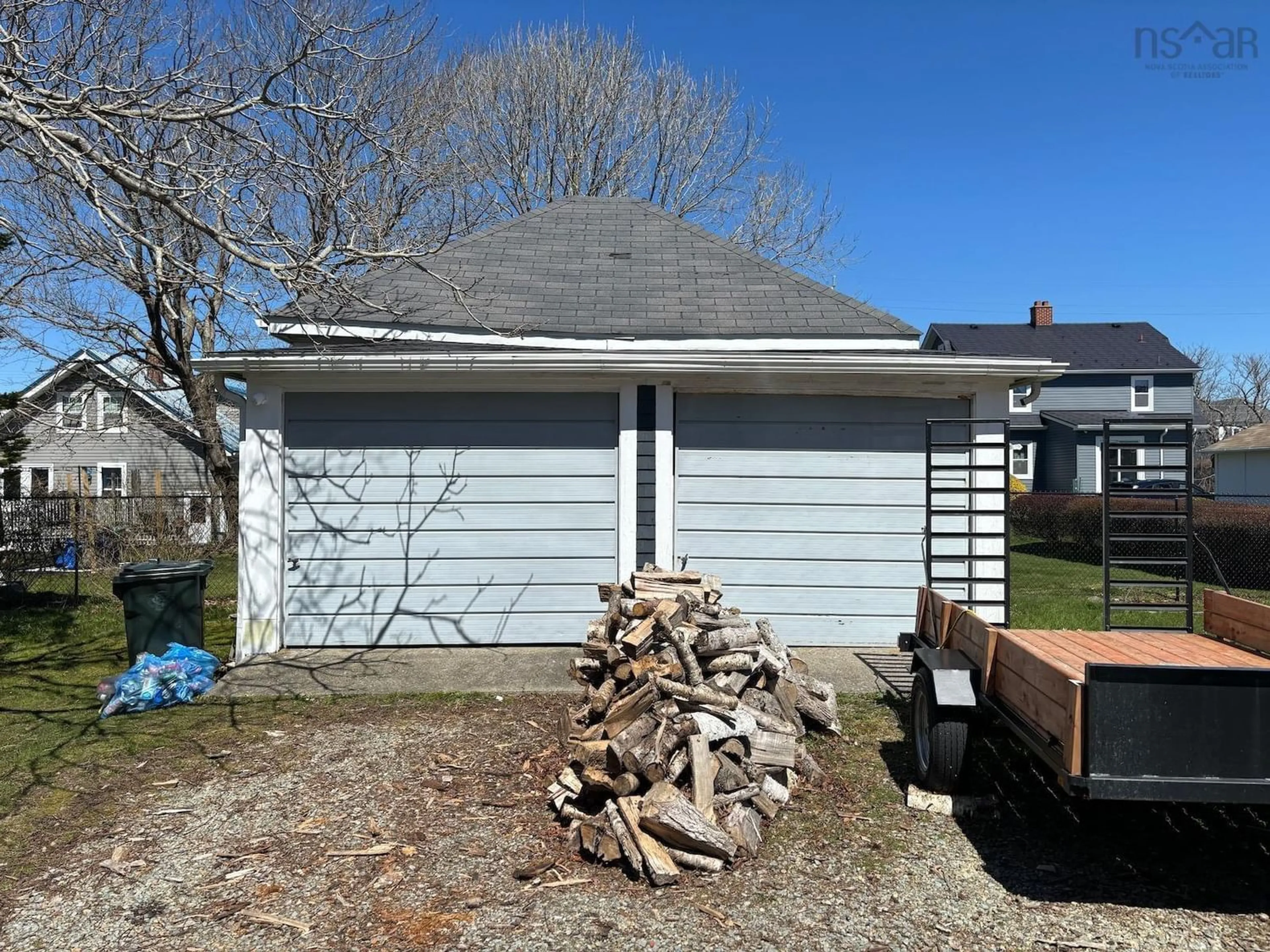 Frontside or backside of a home for 20 Porter St, Yarmouth Nova Scotia B5A 2Y6