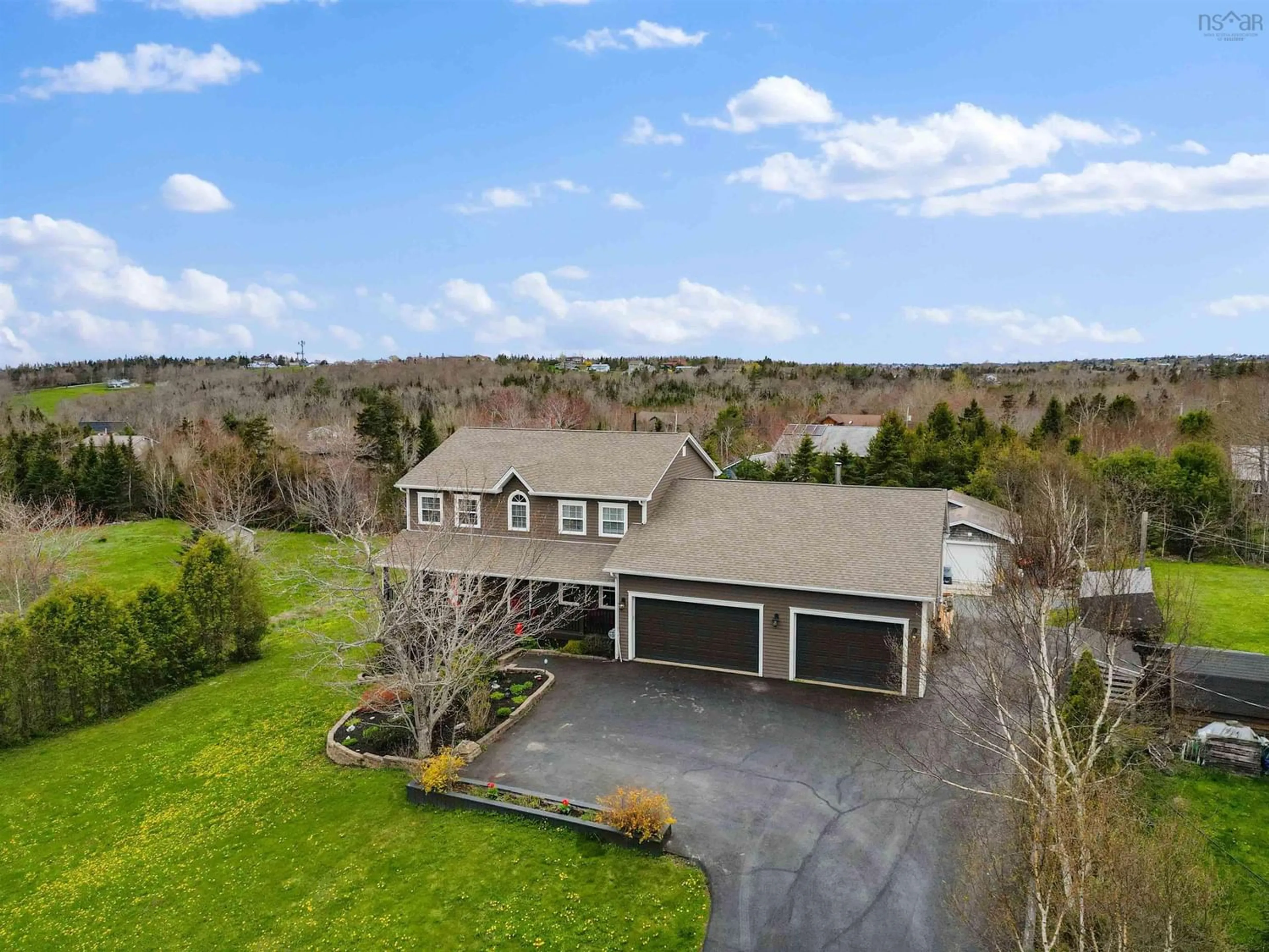 Frontside or backside of a home for 16 Old Miller Rd, Cole Harbour Nova Scotia B2Z 1C2