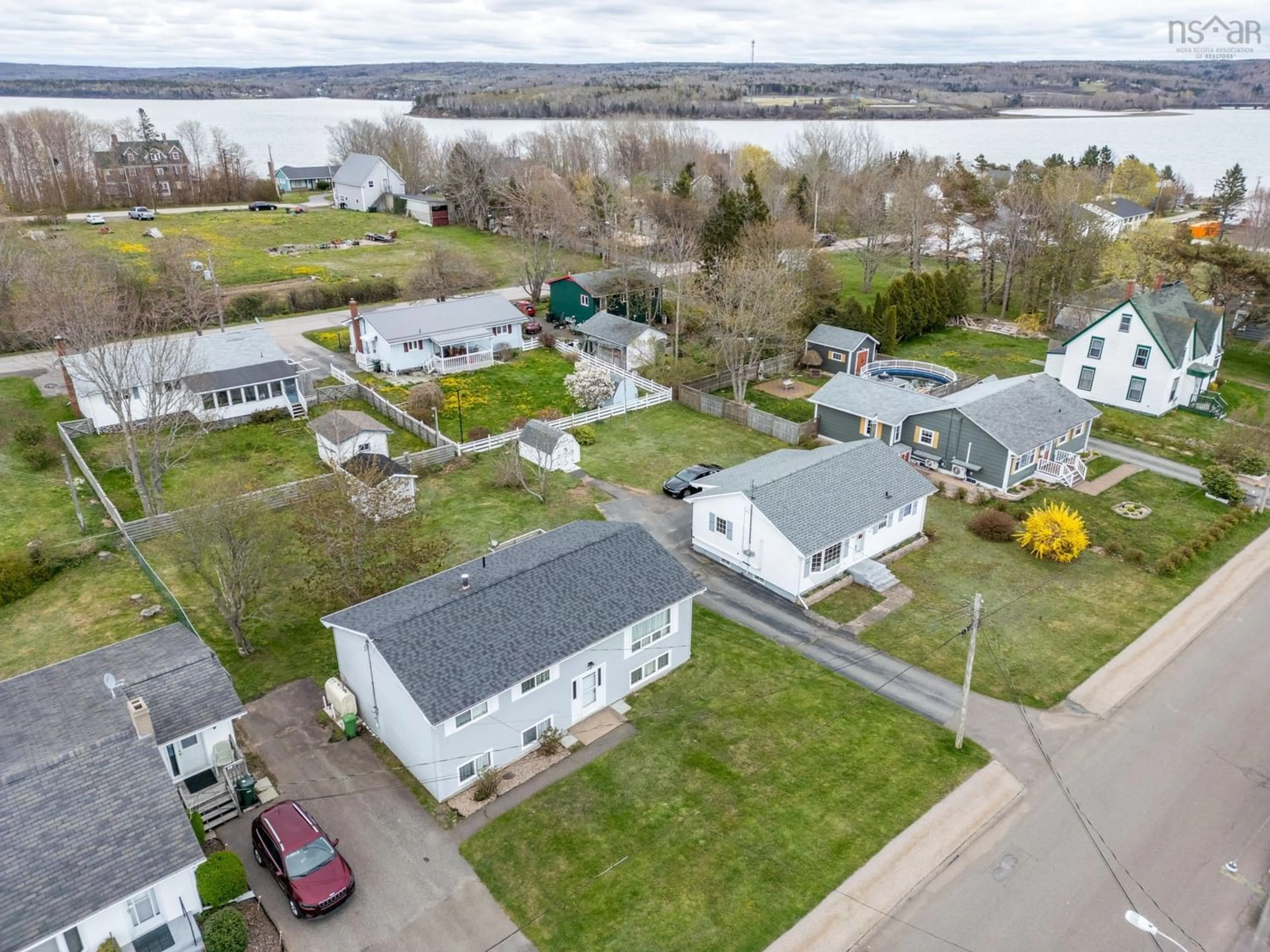 Lakeview for 44 Queen St, Digby Nova Scotia B0V 1A0