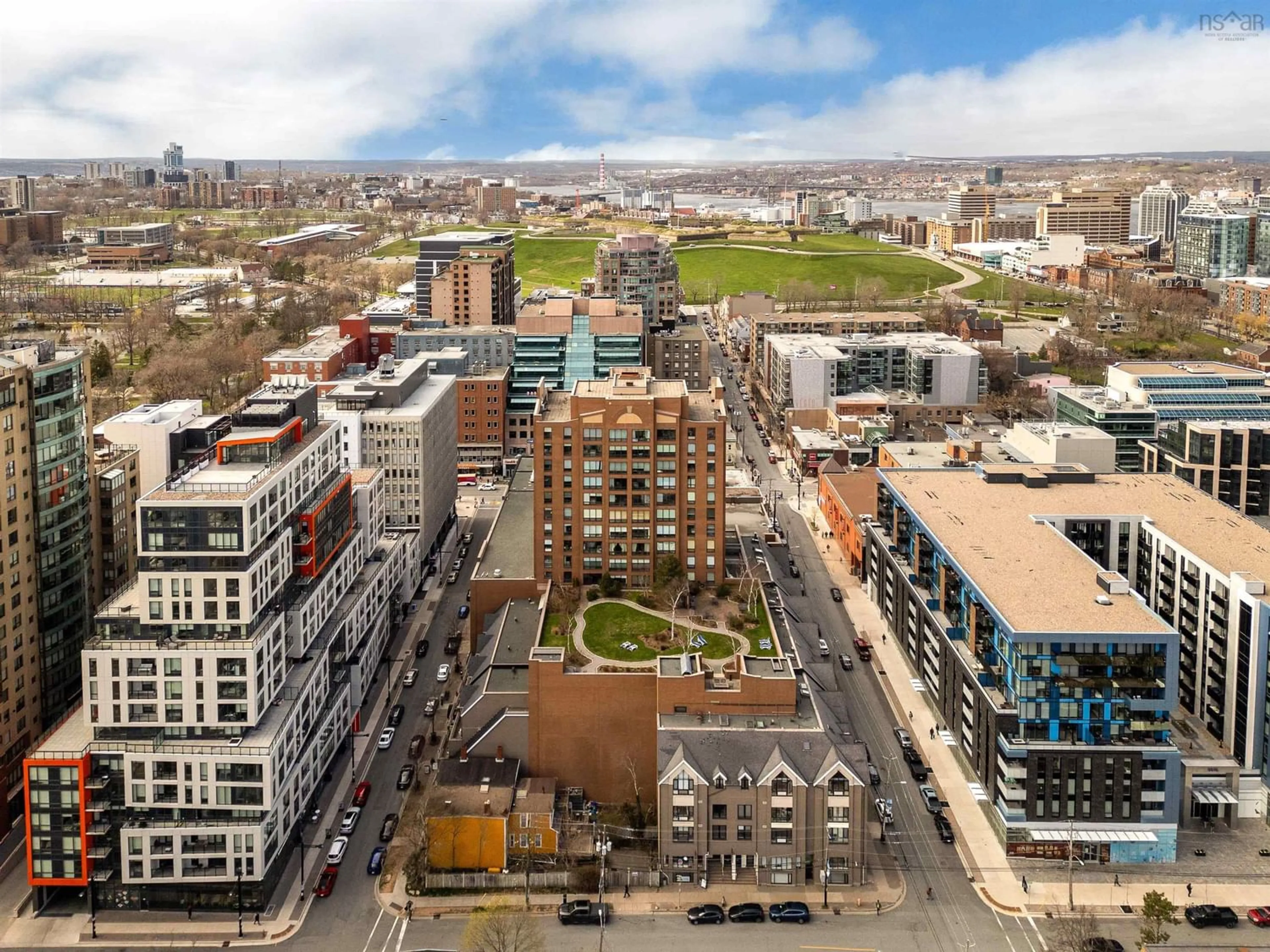 A view of a street for 1465 Brenton St #701, Halifax Nova Scotia B3J 3T3