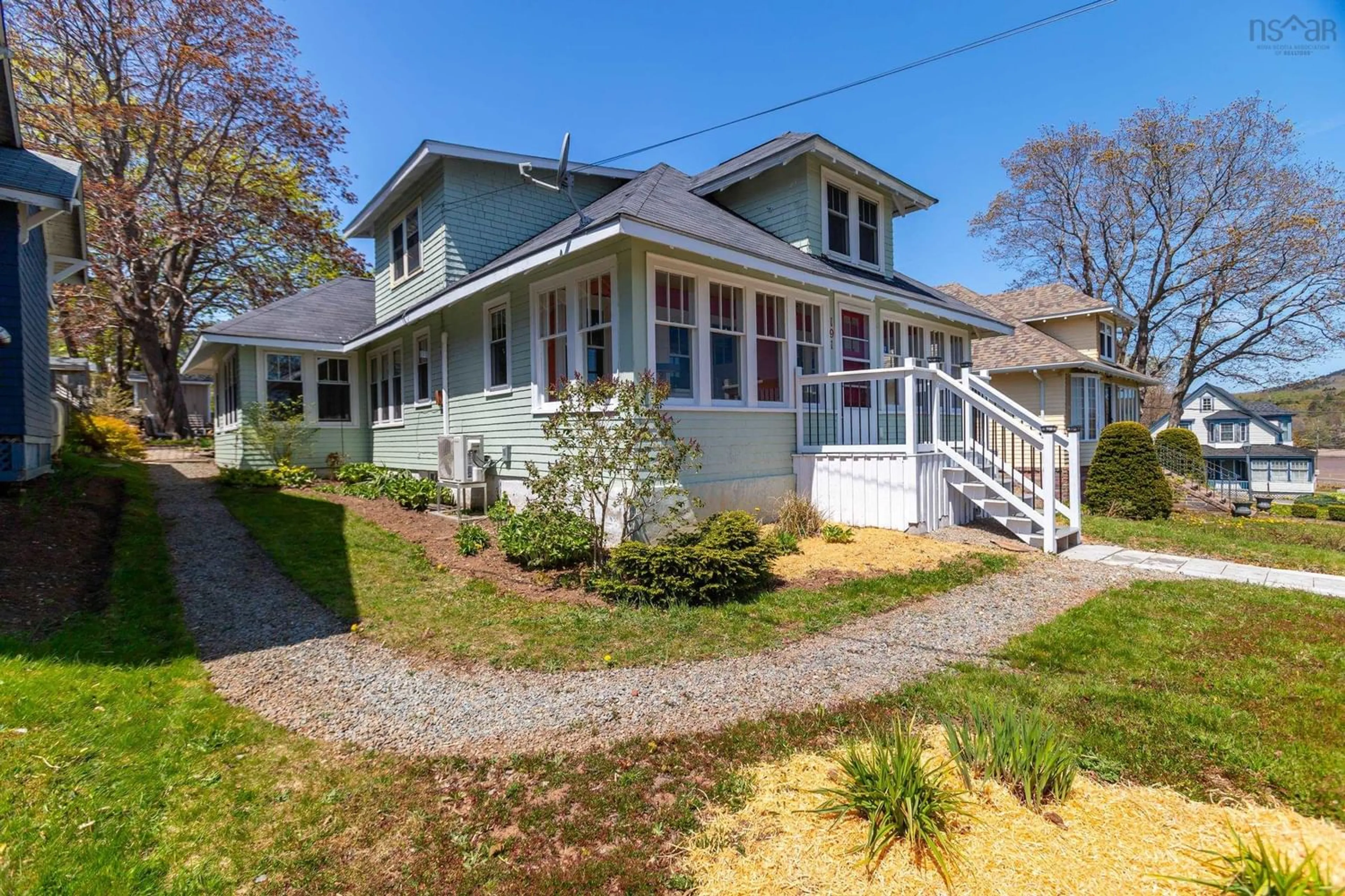 Frontside or backside of a home for 191 Queen St, Digby Nova Scotia B0V 1A0