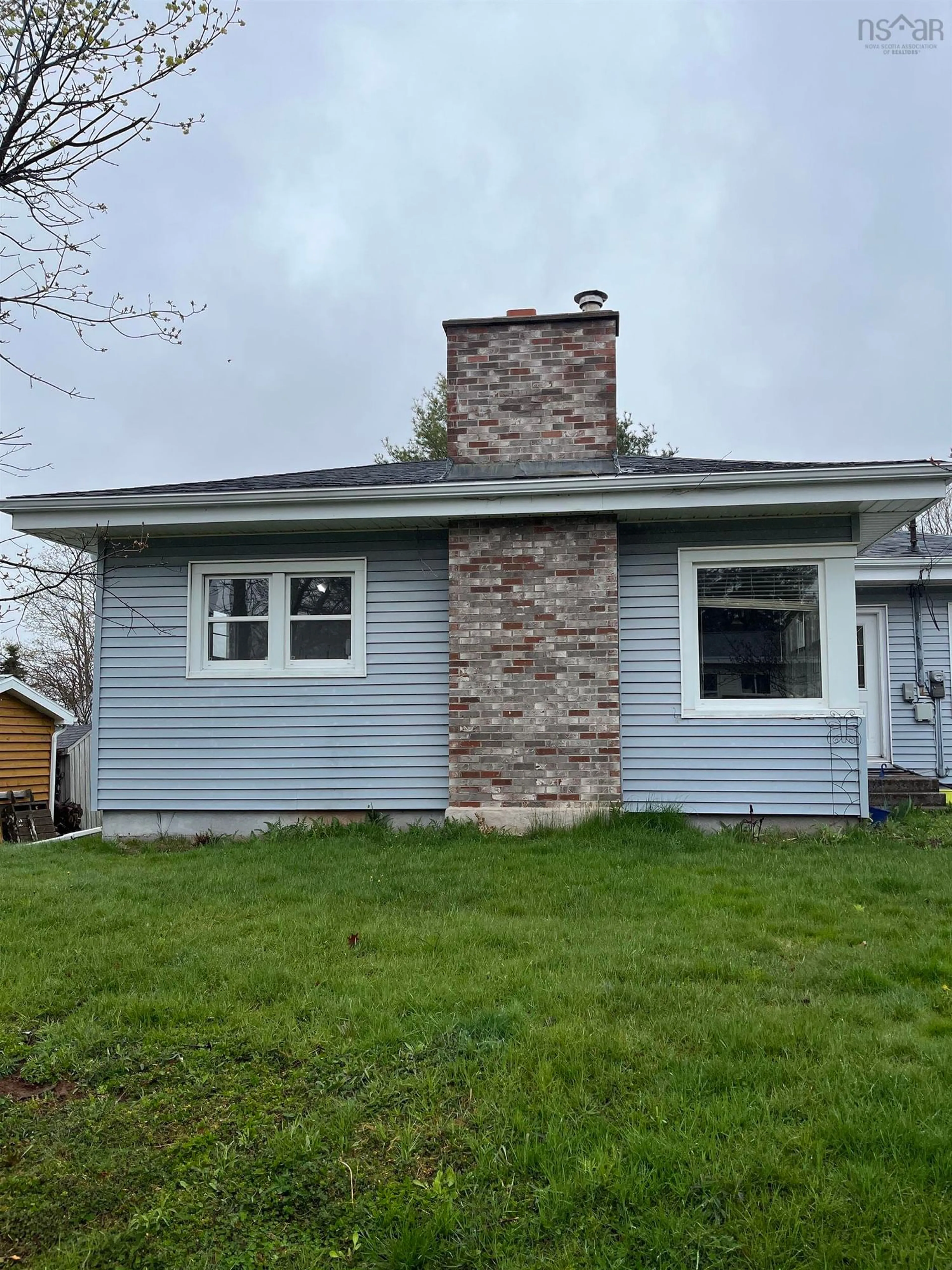 Frontside or backside of a home for 87 Mclean St, Truro Nova Scotia B2N 4W2