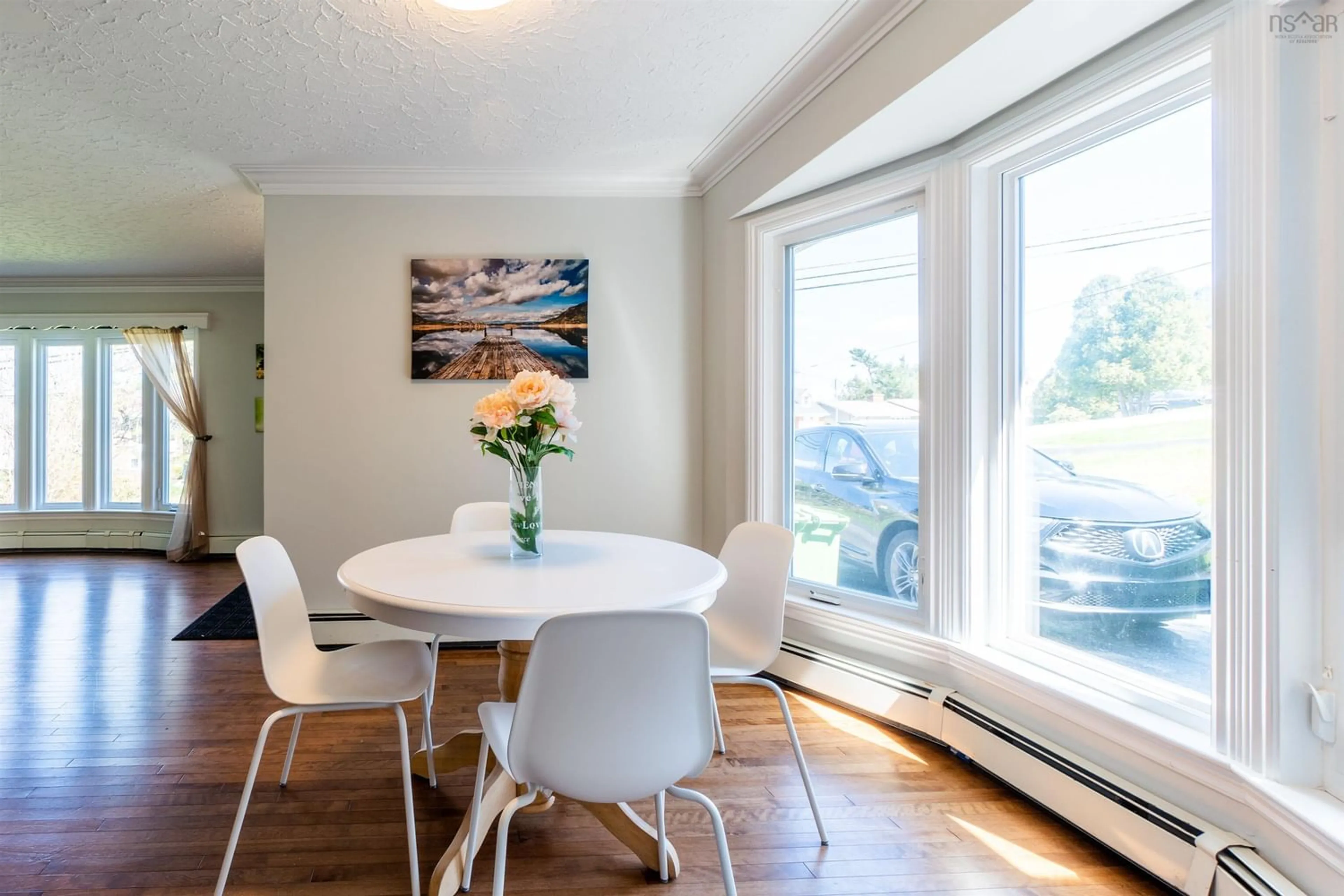 Dining room for 138 Brook St, Halifax Nova Scotia B3N 2A8