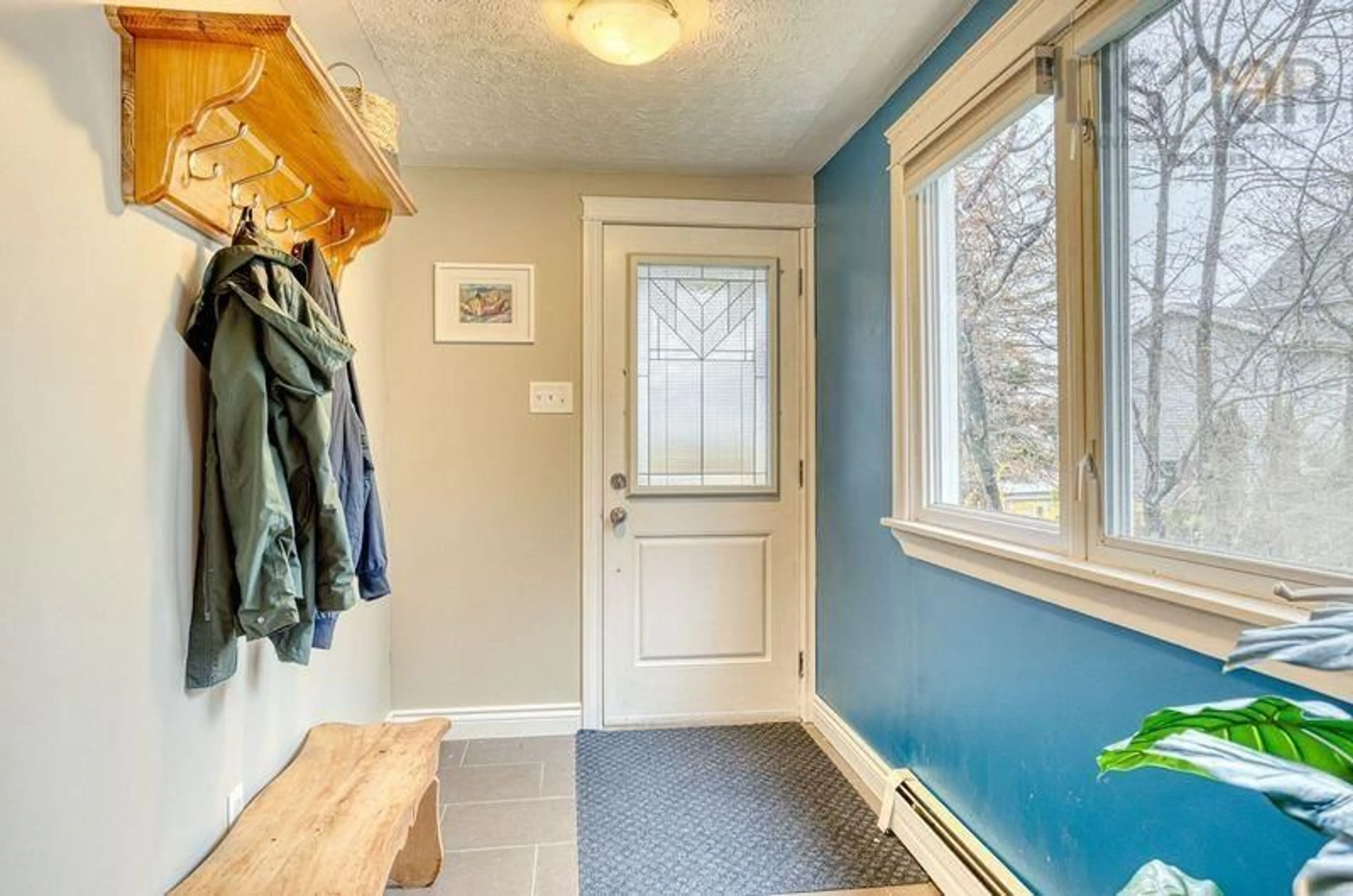 Indoor entryway for 8 Danville, Rockingham Nova Scotia B3M 2R9