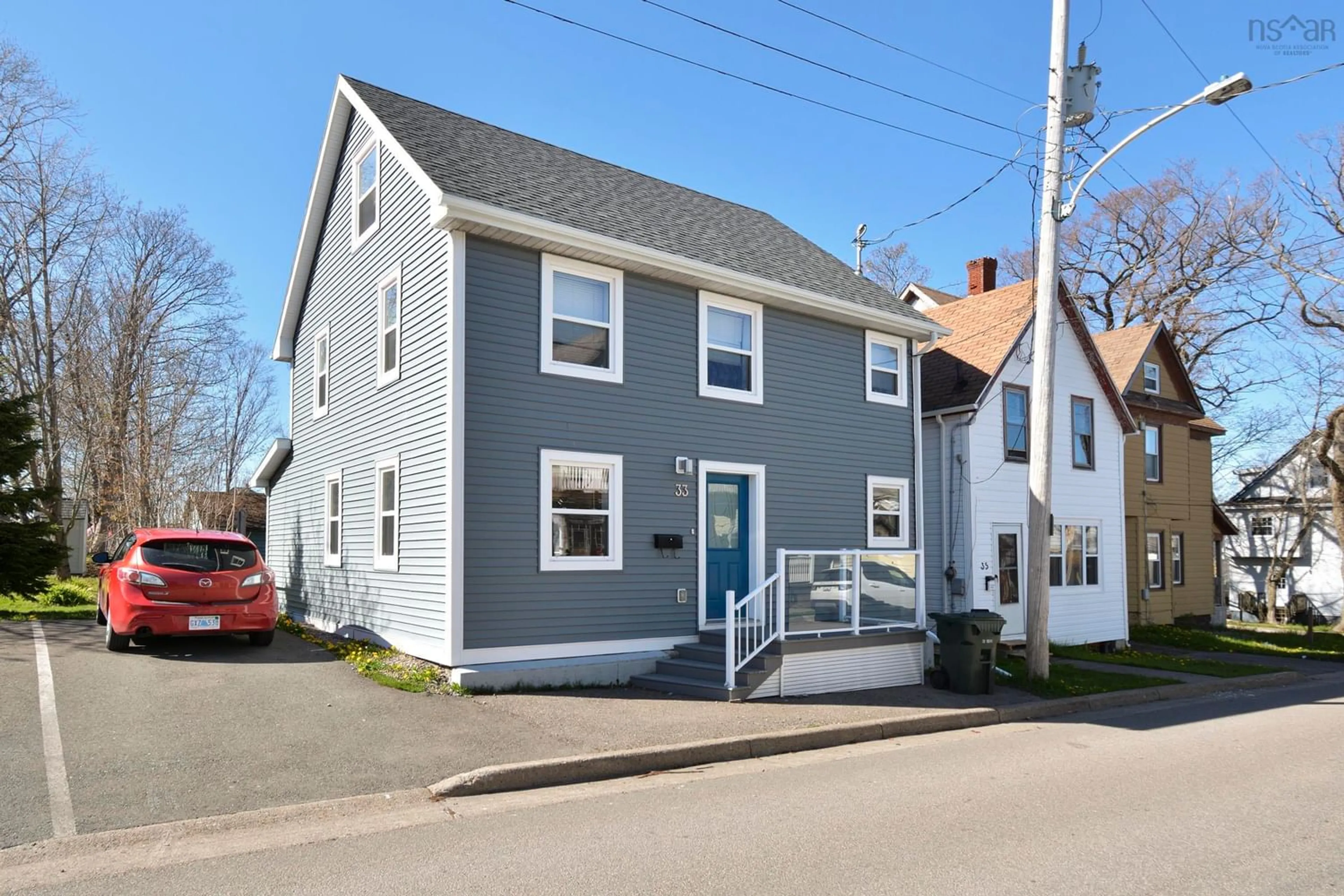 A pic from exterior of the house or condo for 33 Amelia St, Sydney Nova Scotia B1P 6C3