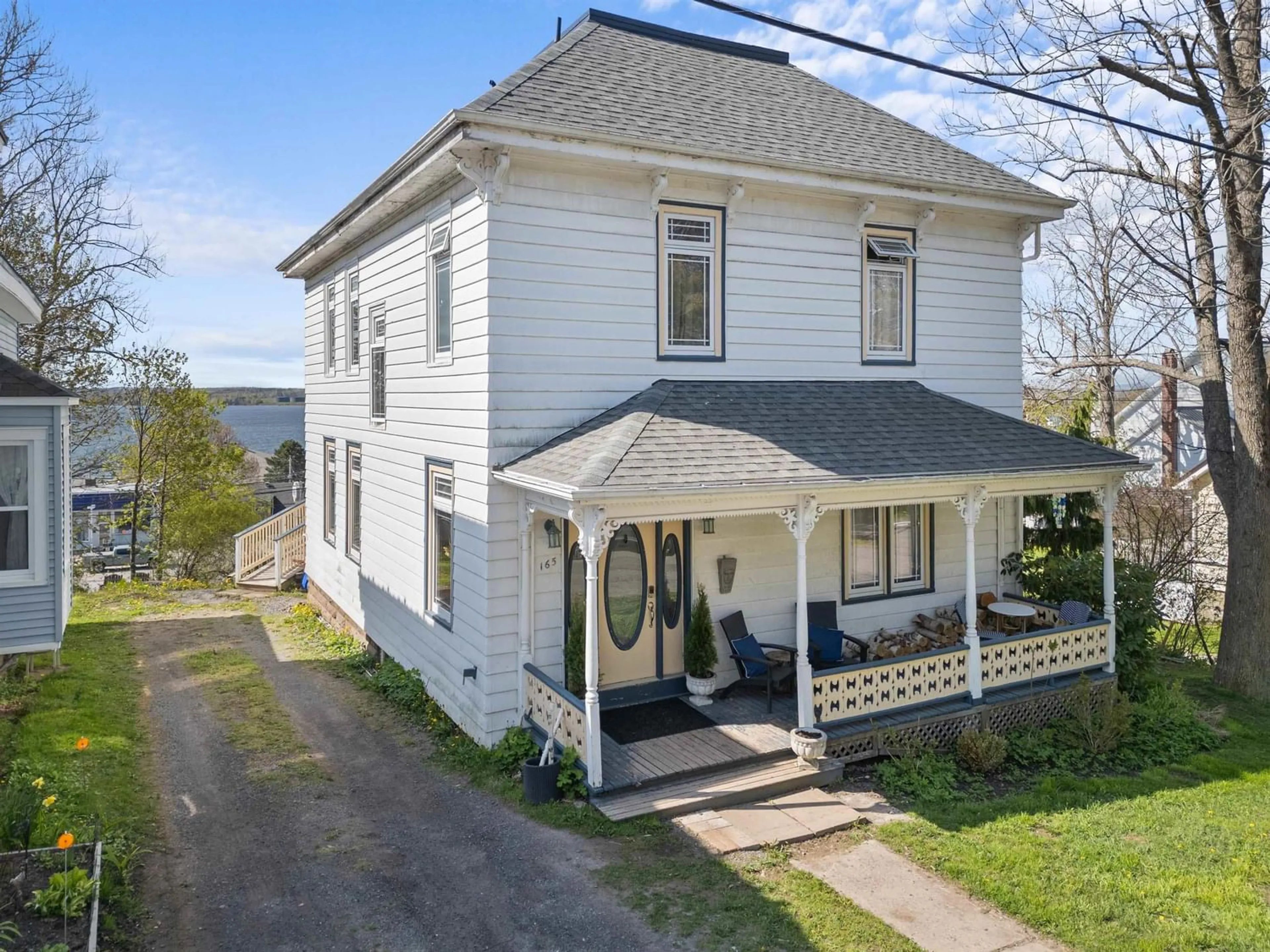 Frontside or backside of a home for 165 High St, Pictou Nova Scotia B0K 1H0