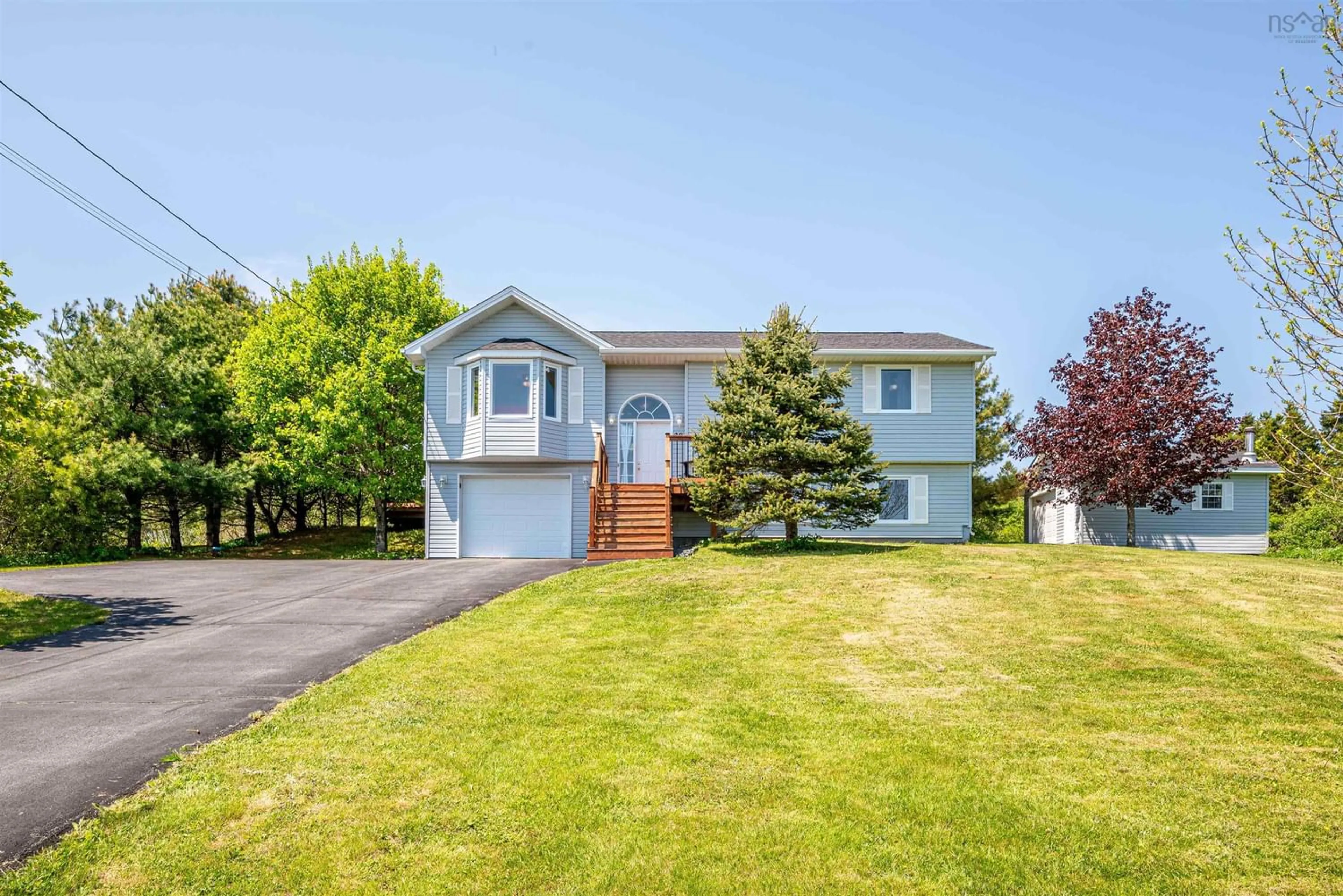 Frontside or backside of a home for 29 Lindforest Crt, Middle Sackville Nova Scotia B4E 3J2