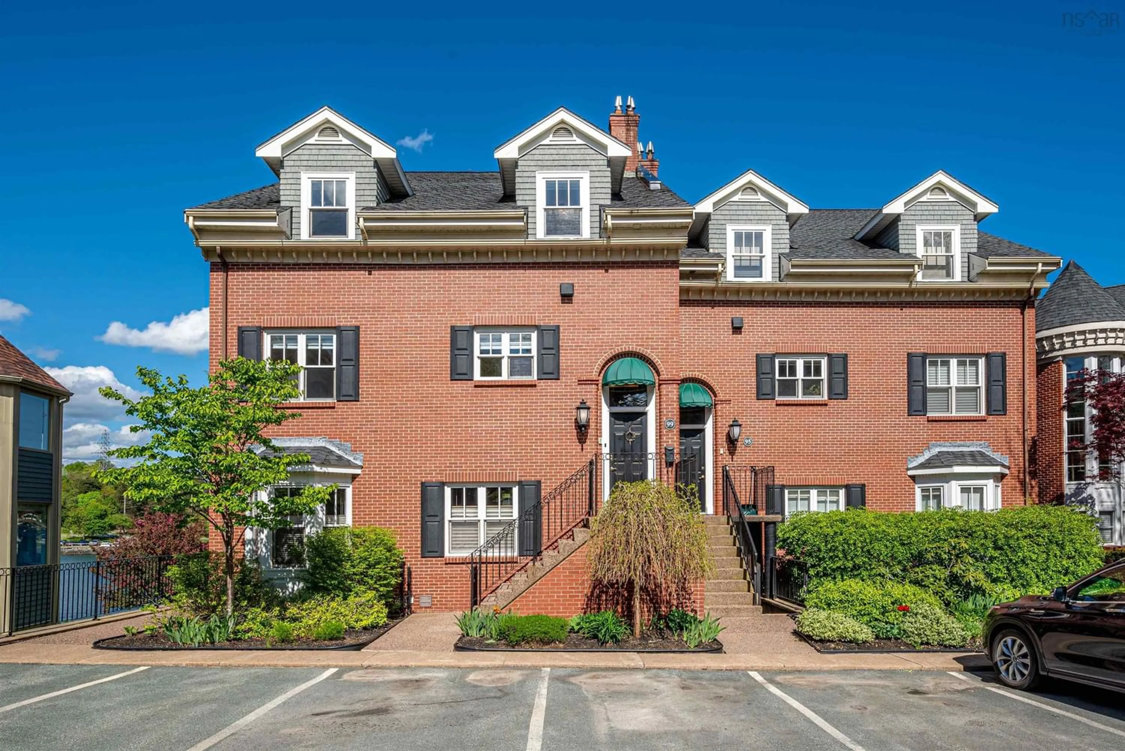 A pic from exterior of the house or condo, the front or back of building for 99 Anchor Dr, Halifax Nova Scotia B3N 3B9