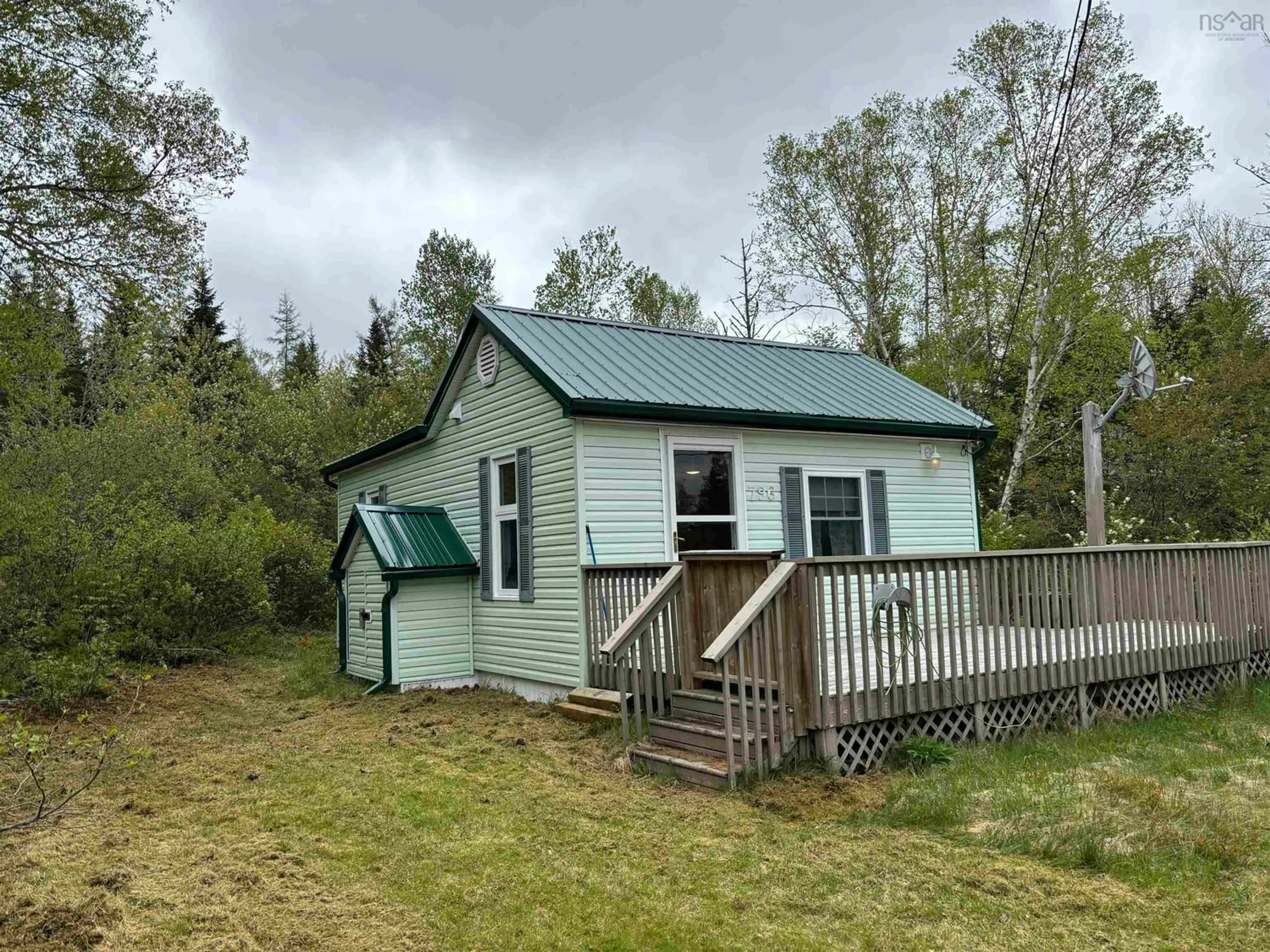 Cottage for 796 Malay Falls Lochaber Mines Rd, Lochaber Mines Nova Scotia B0J 3B0