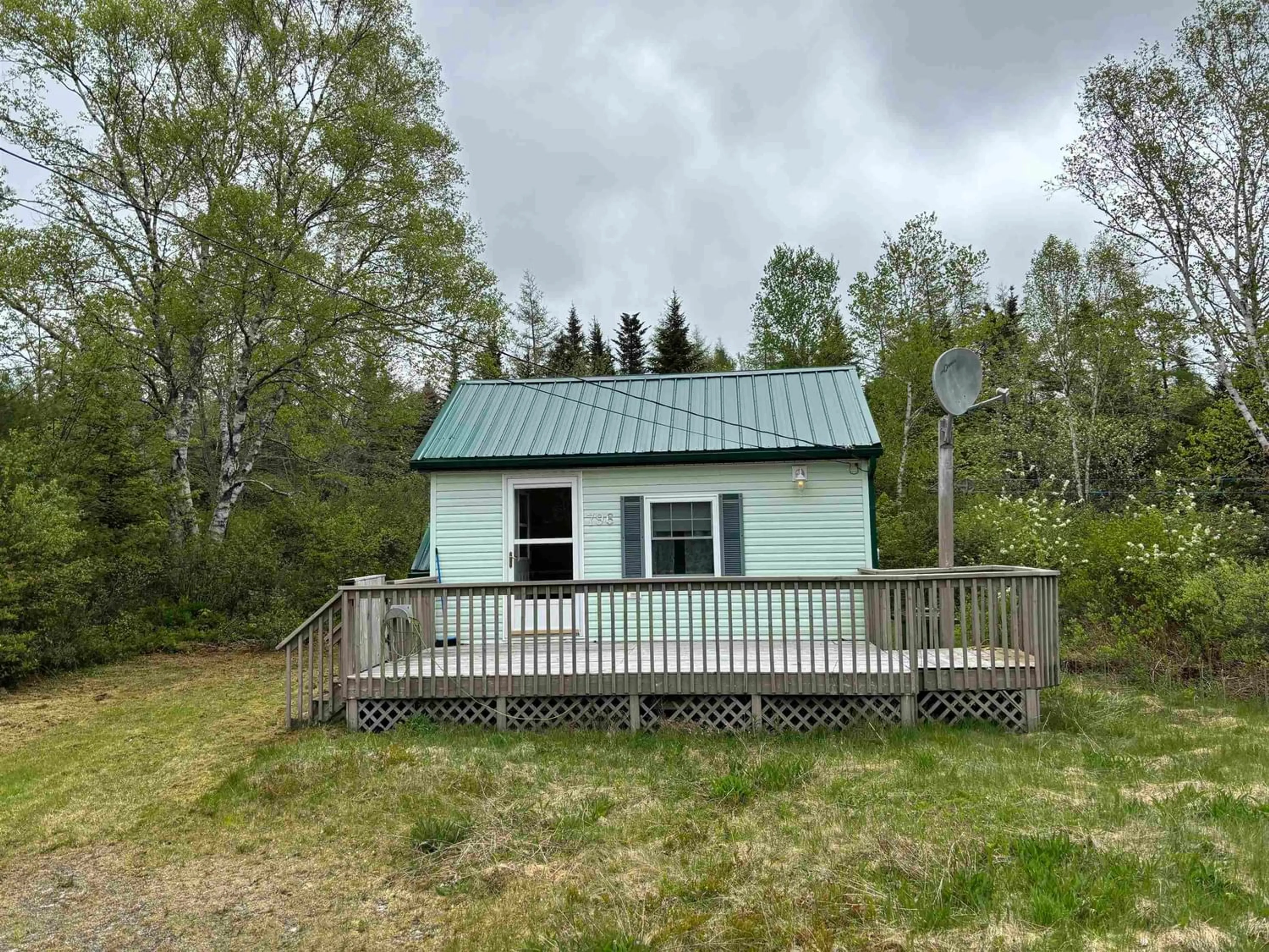 Cottage for 796 Malay Falls Lochaber Mines Rd, Lochaber Mines Nova Scotia B0J 3B0