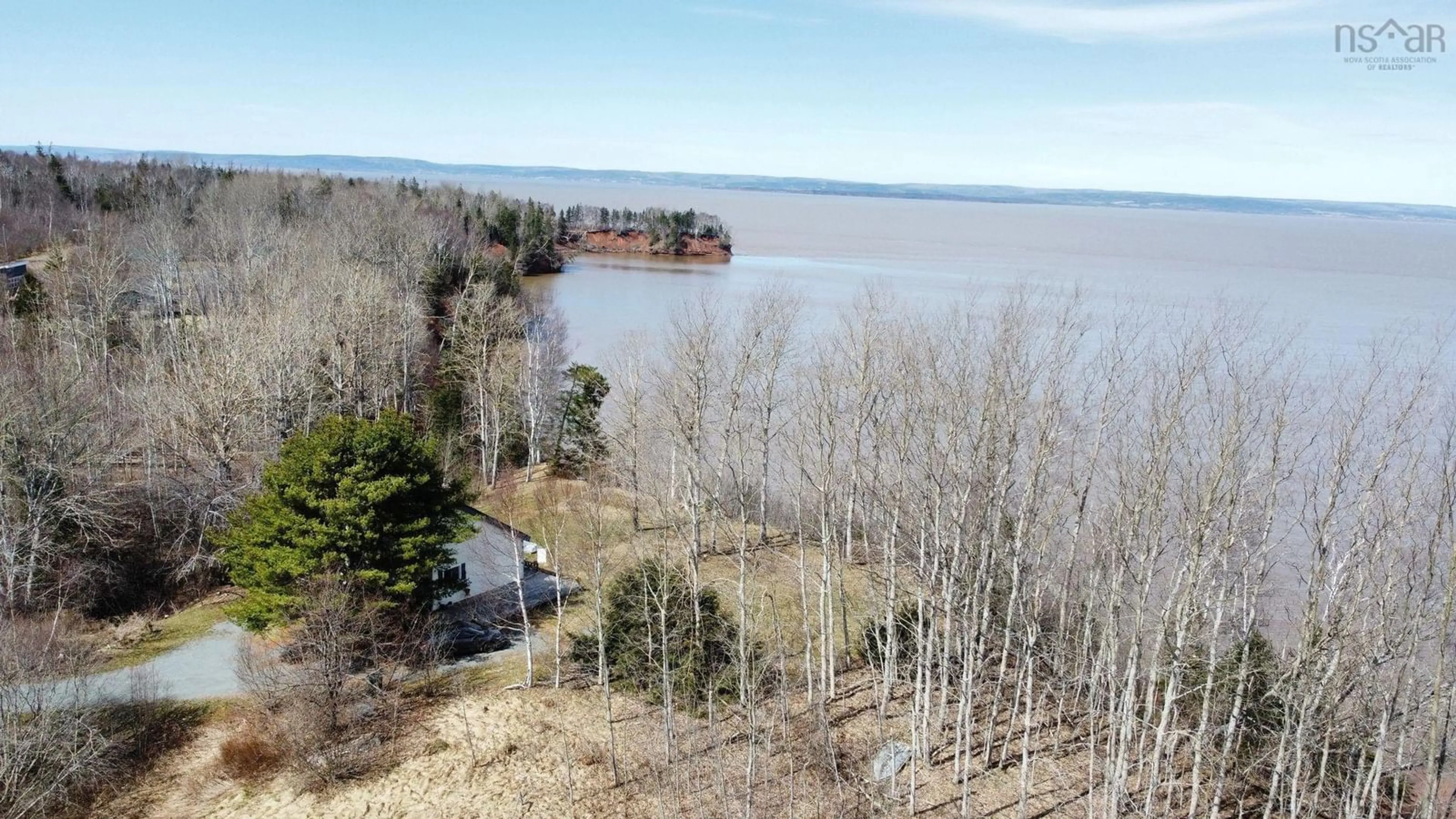 Cottage for 58 Sunrise Dr, Tennecape Nova Scotia B0N 2R0