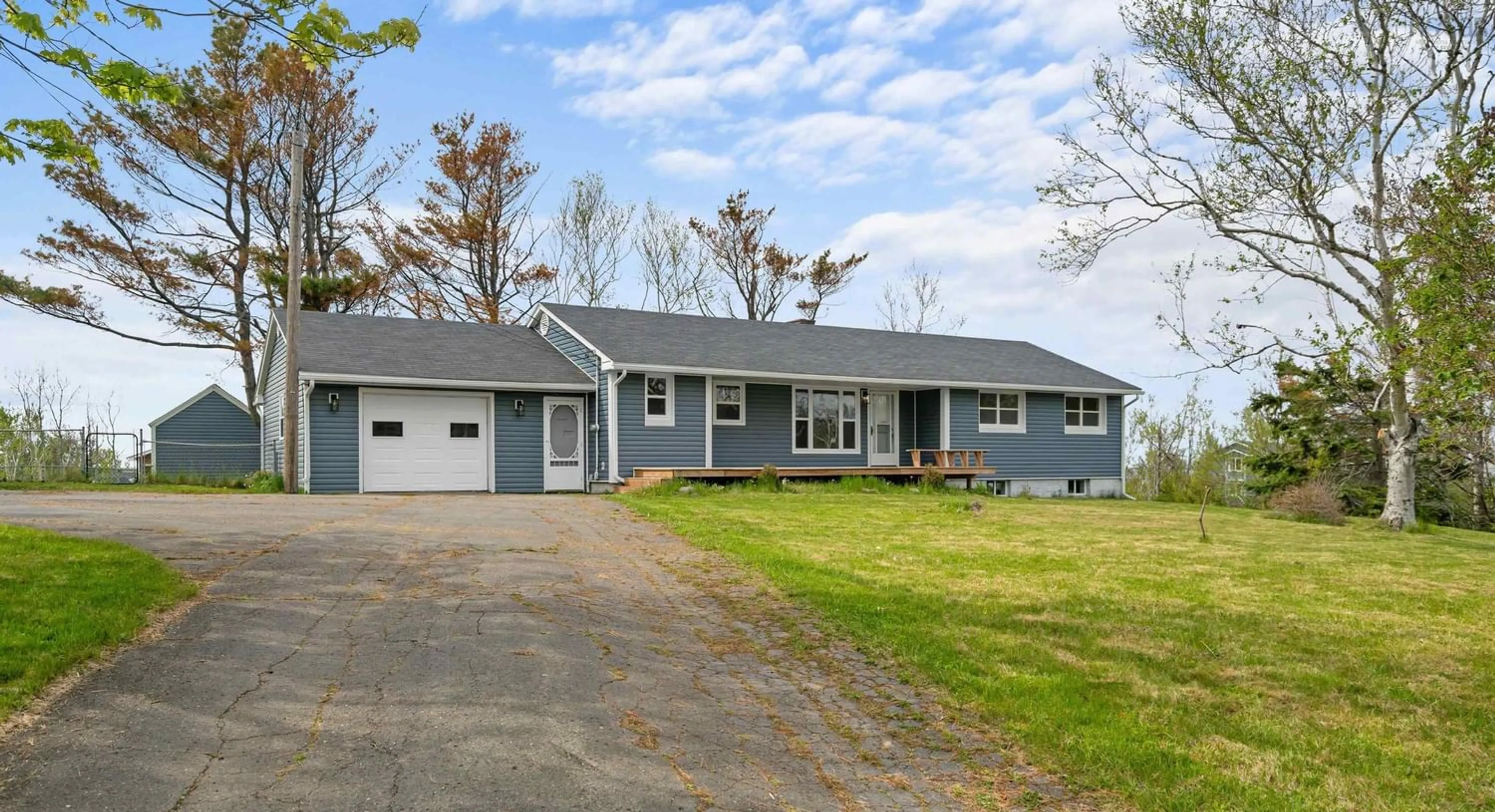 Frontside or backside of a home for 6143 Little Harbour Rd, Kings Head Nova Scotia B2H 5C4