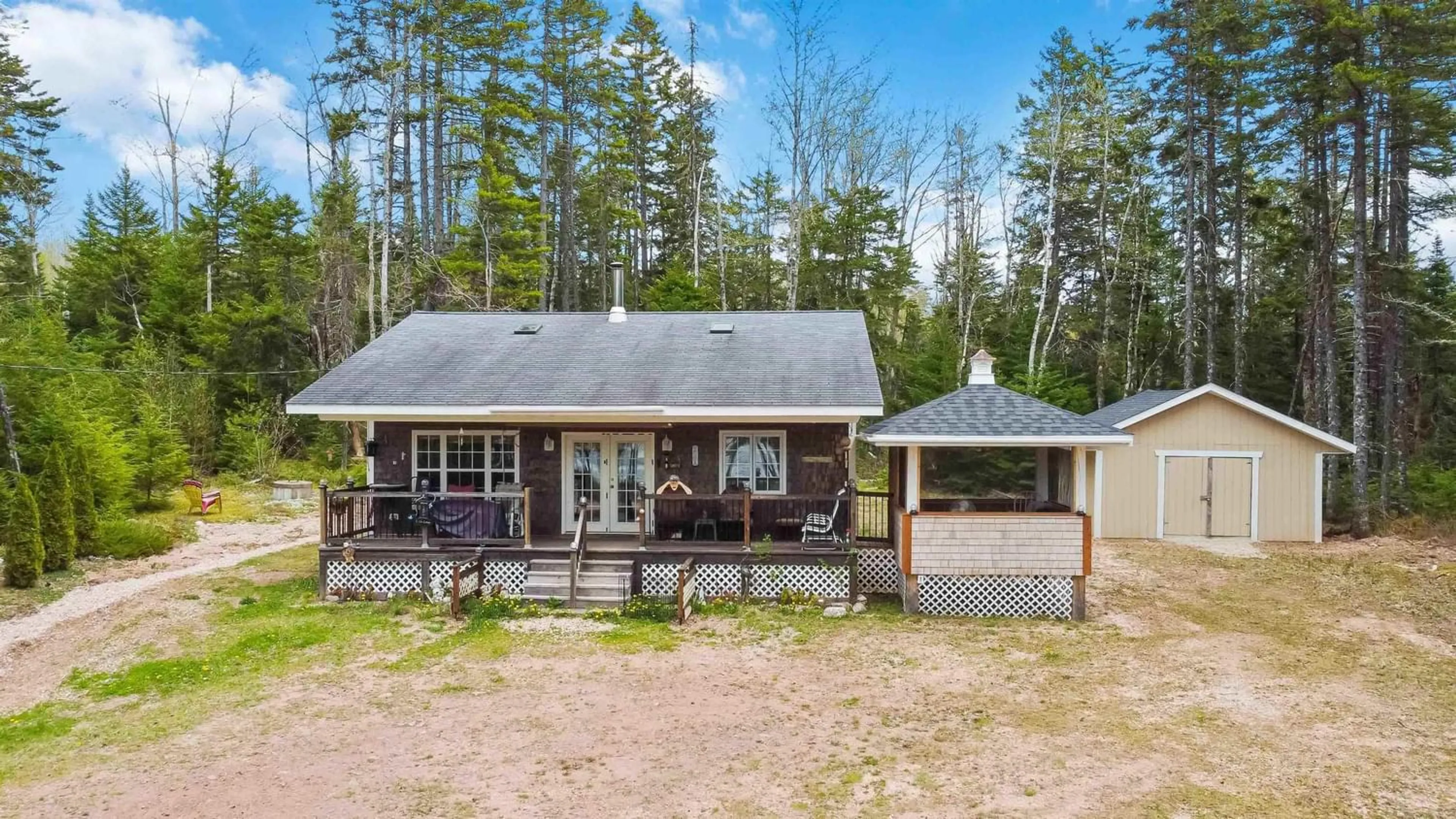 Cottage for 412 Lakecrest Dr, Armstrong Lake Nova Scotia B0R 1H0