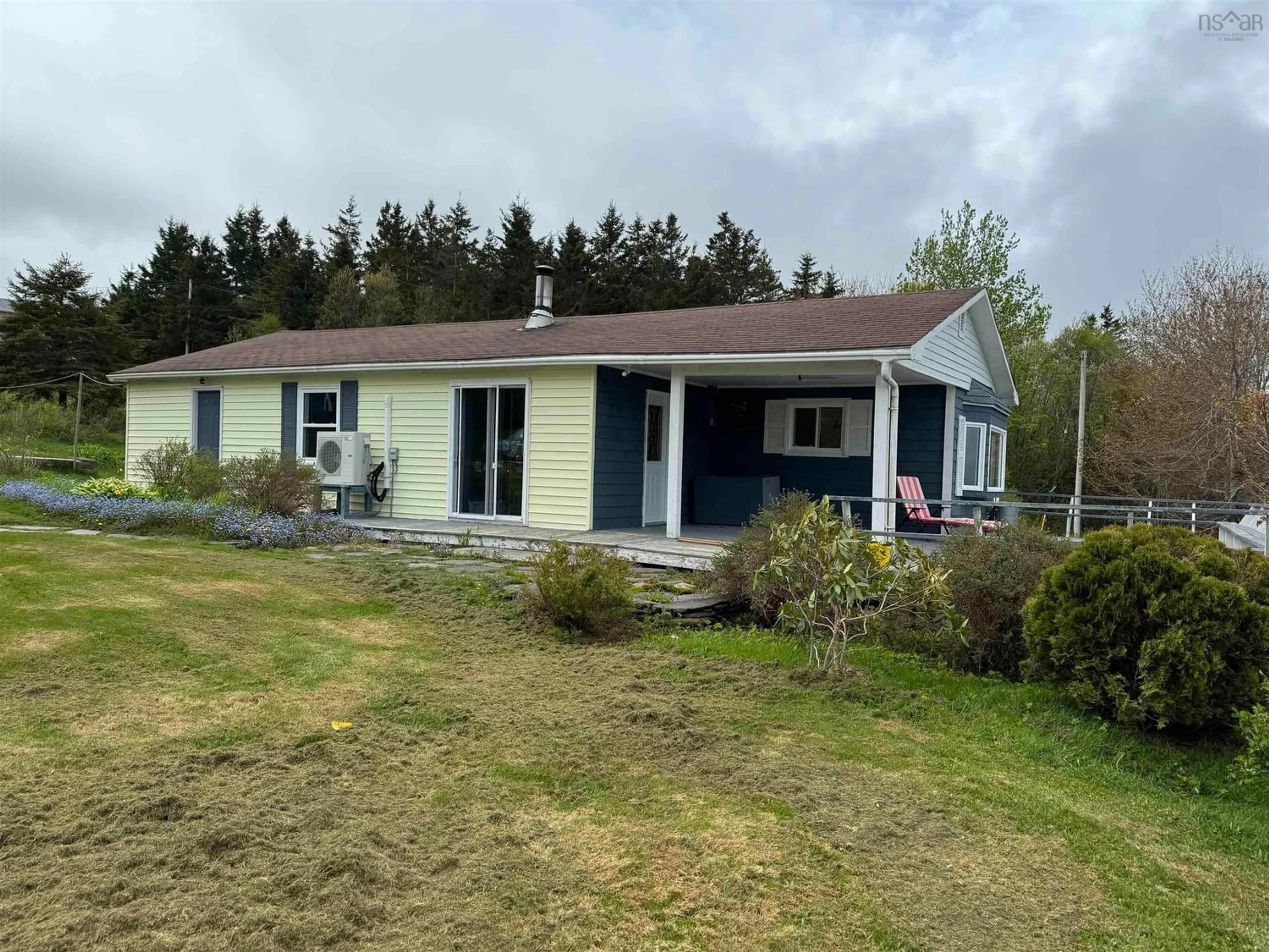 Outside view for 21 Beach Lane, Philips Harbour Nova Scotia B0H 1N0