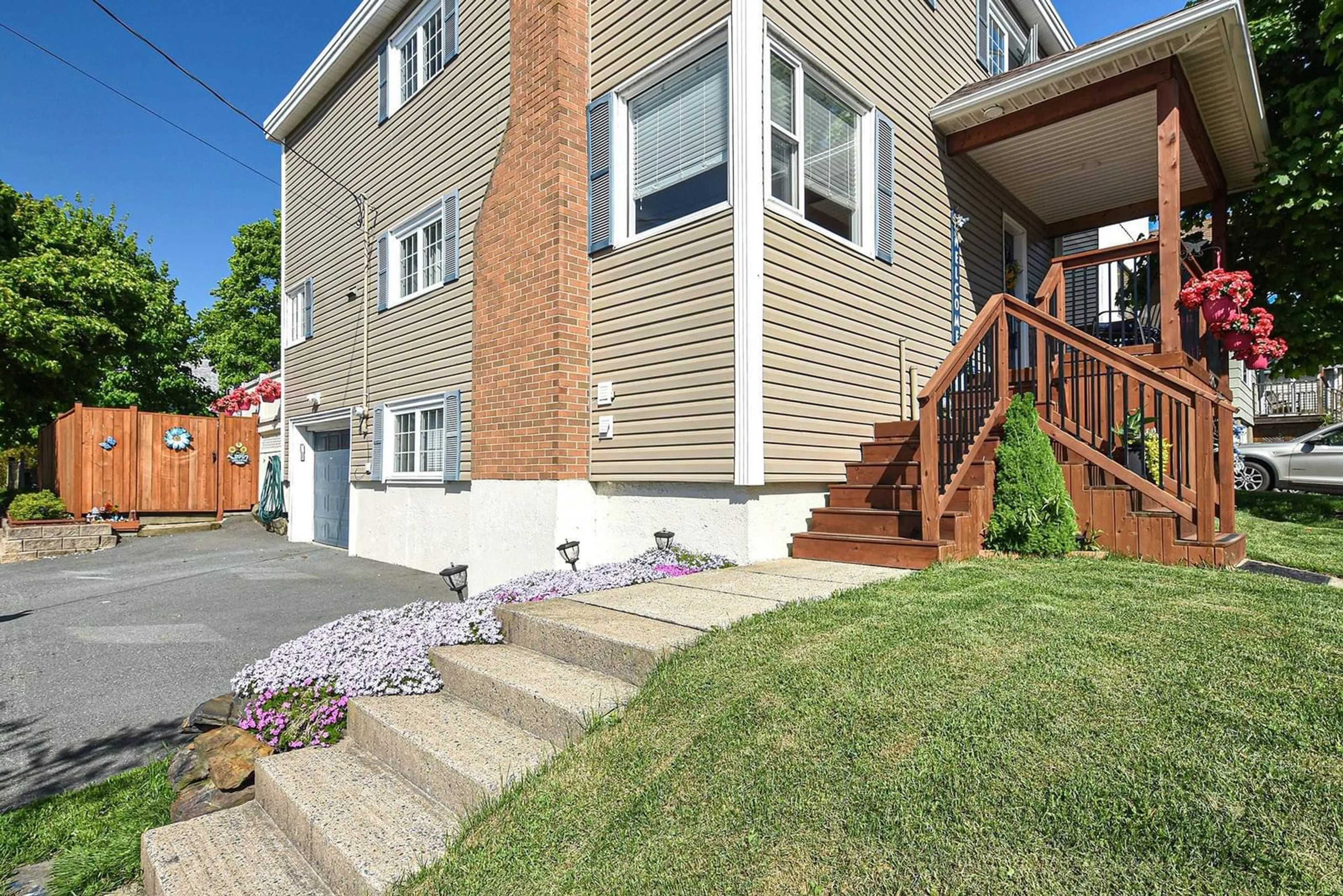 A pic from exterior of the house or condo for 3707 Rosemeade Ave, Halifax Nova Scotia B3K 4L9