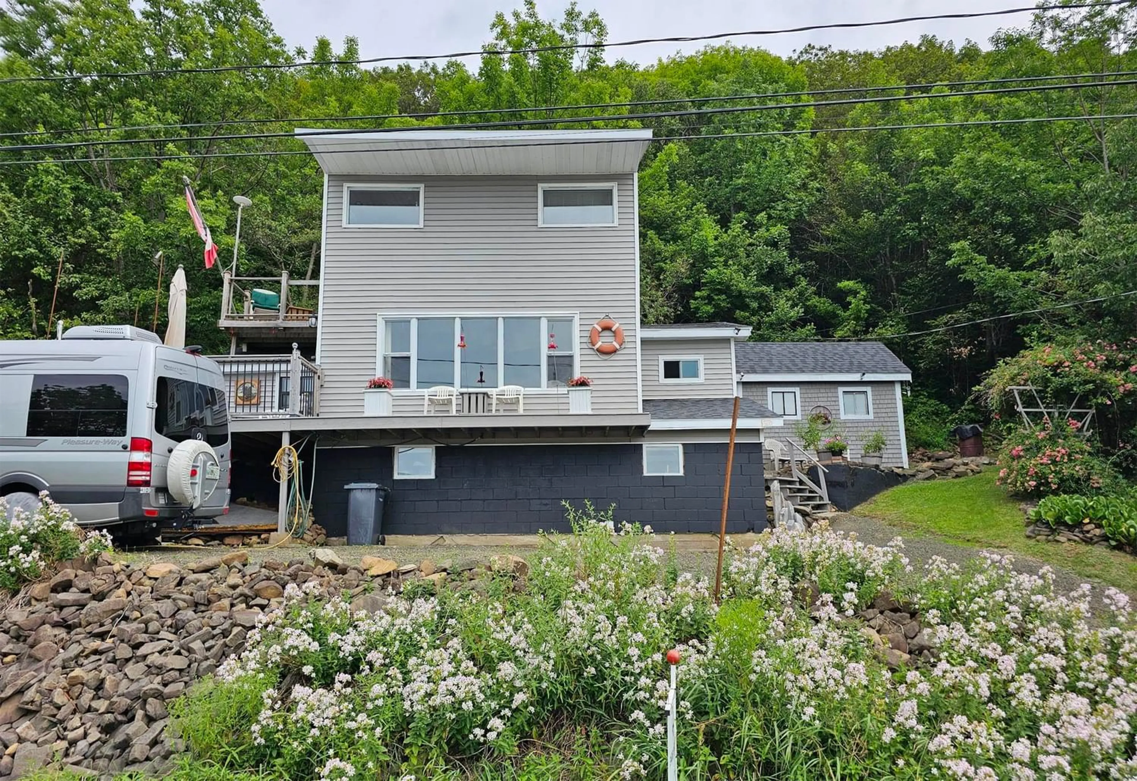 A pic from exterior of the house or condo for 817 Granville Rd, Victoria Beach Nova Scotia B0S 1A0