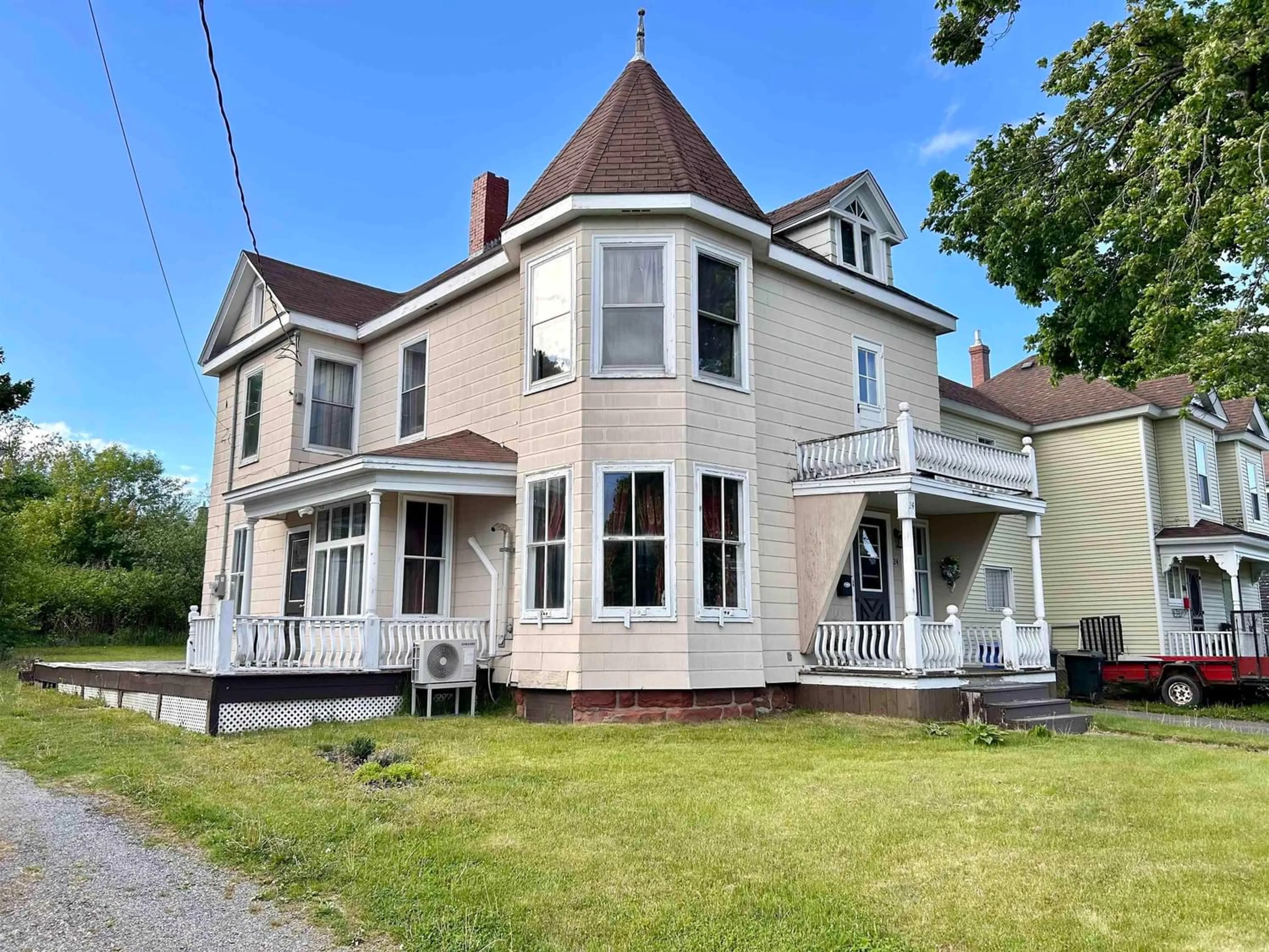 Frontside or backside of a home for 24 Queen St, Amherst Nova Scotia B4H 1P9