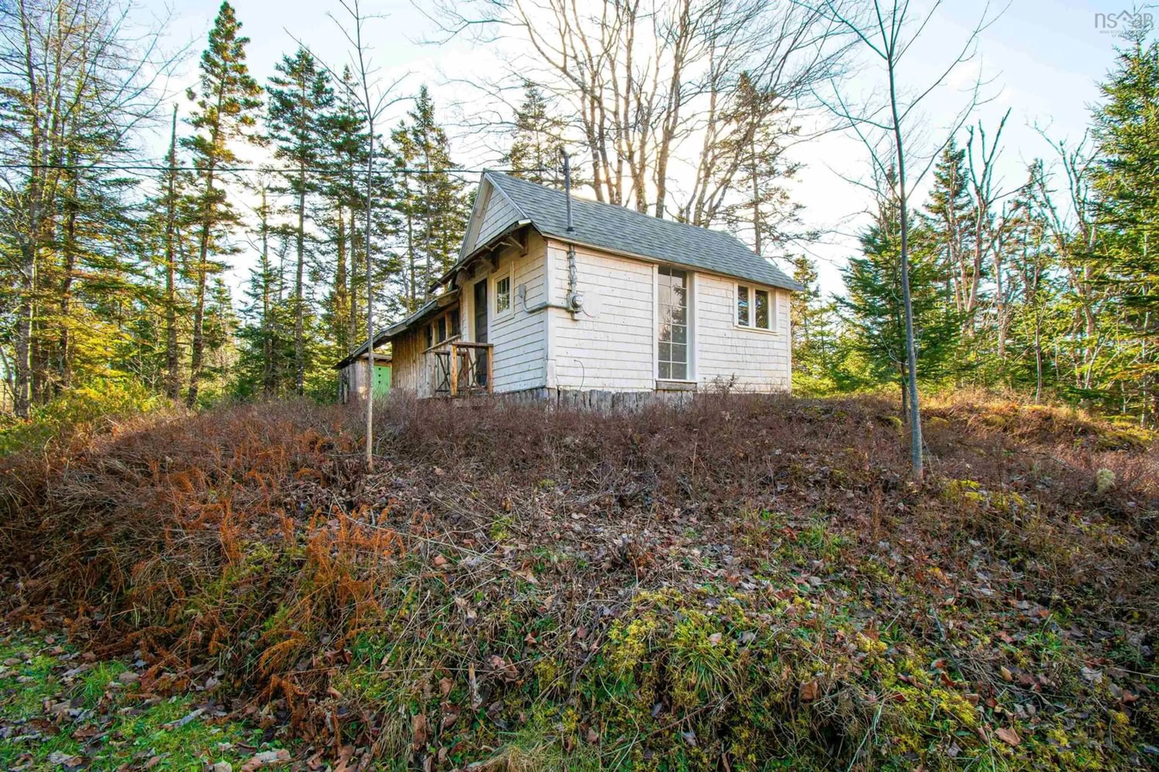 Cottage for 4031 Loch Lomond Rd, Loch Lomond Nova Scotia B0A 1H0