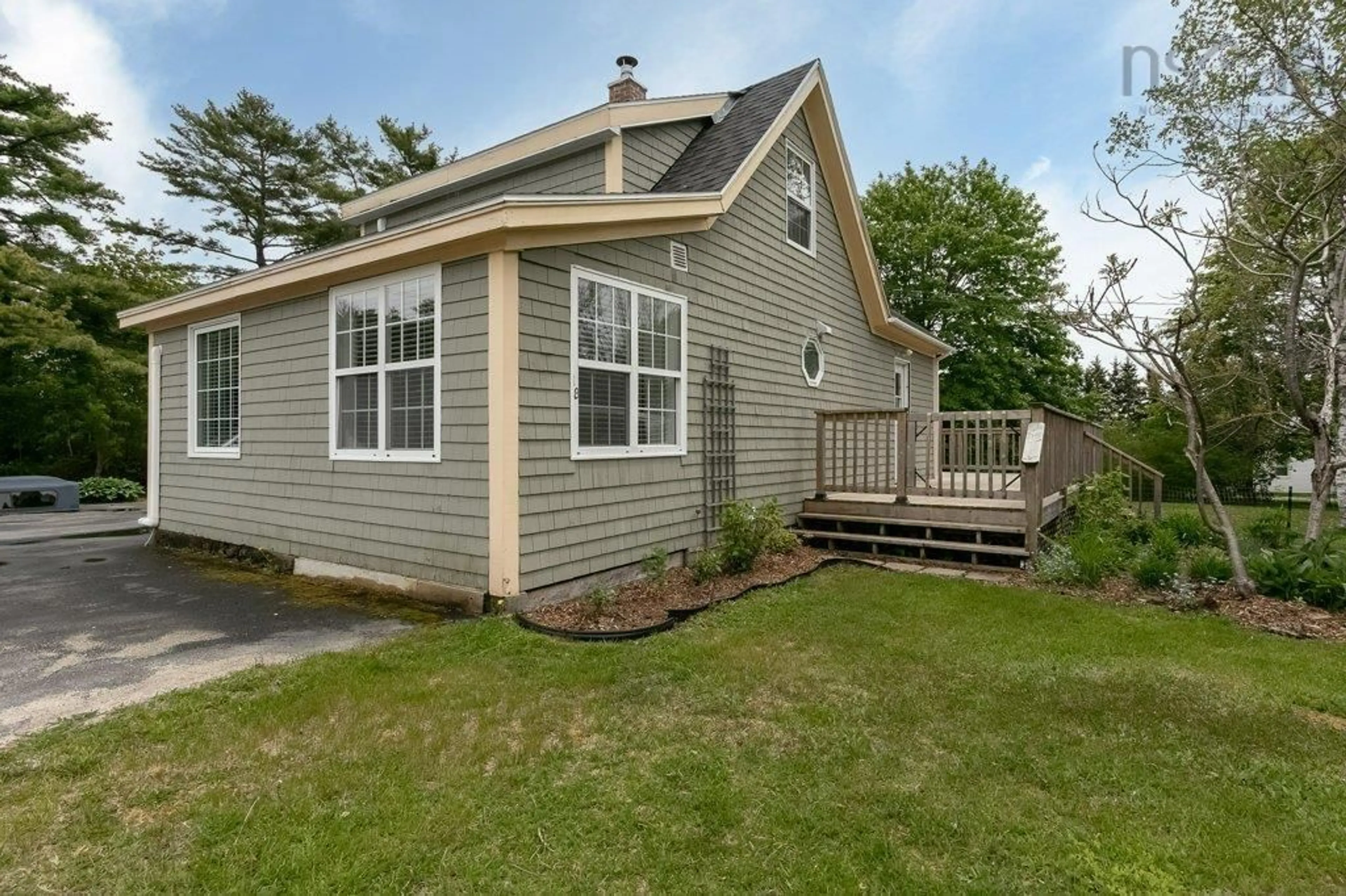 A pic from exterior of the house or condo for 8 Island View Rd, Chester Nova Scotia B0J 1J0