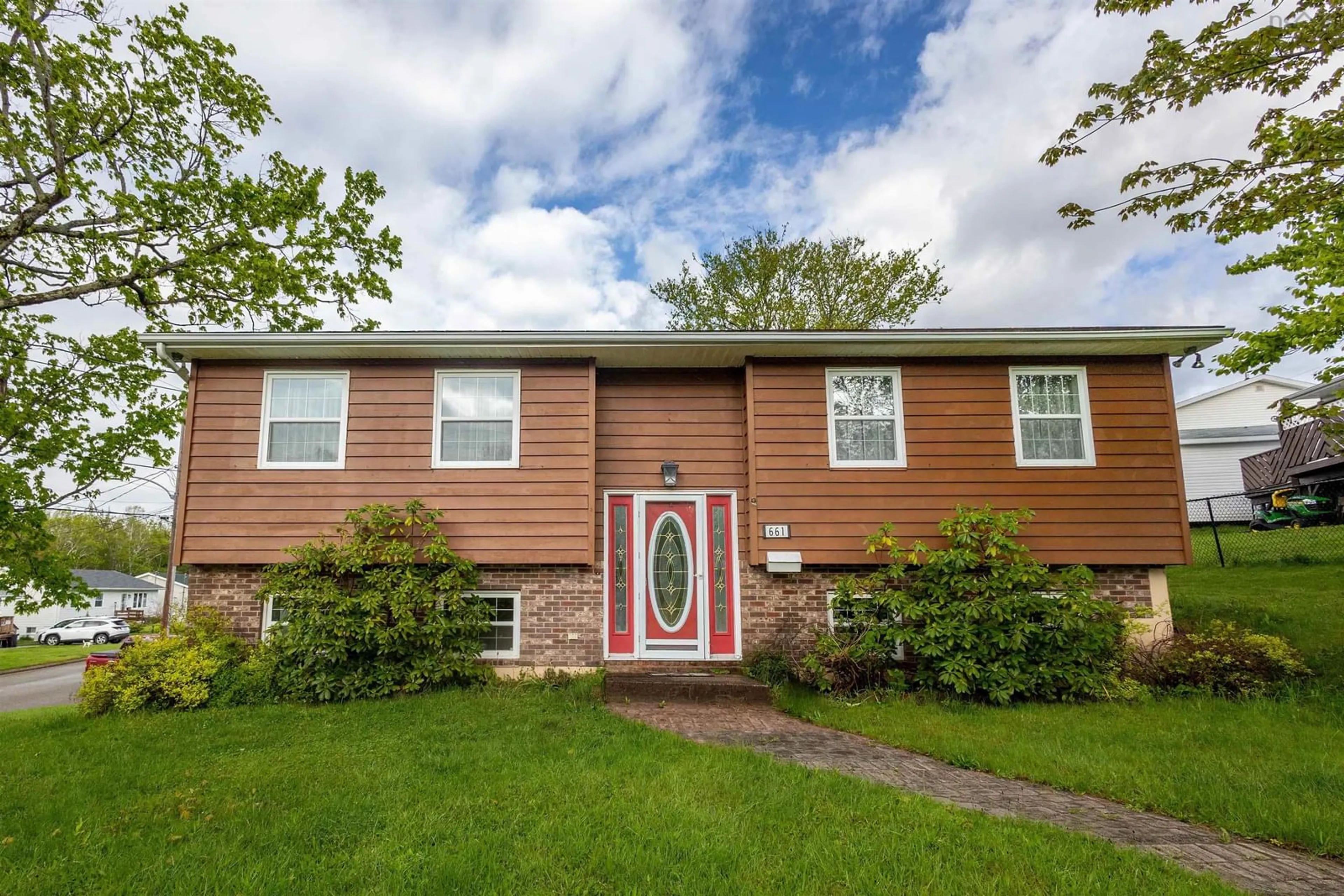 Home with vinyl exterior material for 661 Cottage Rd, Sydney Nova Scotia B1P 6W6