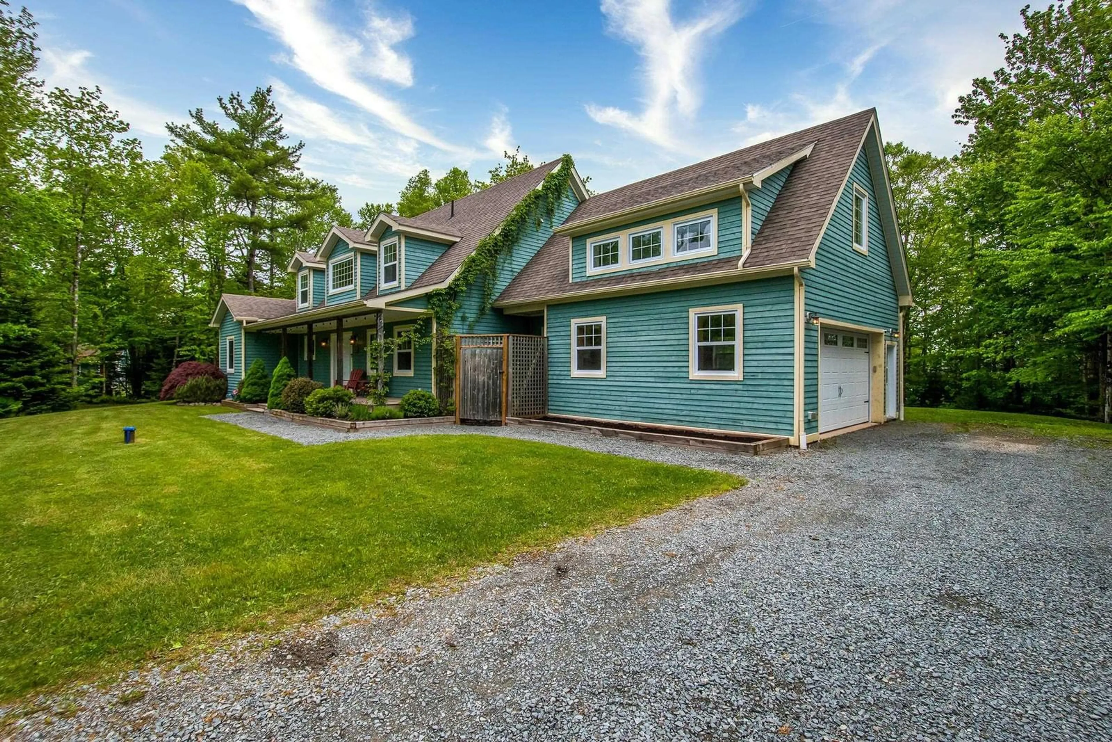 Frontside or backside of a home, cottage for 463 Highway 1, Mount Uniacke Nova Scotia B0N 1Z0