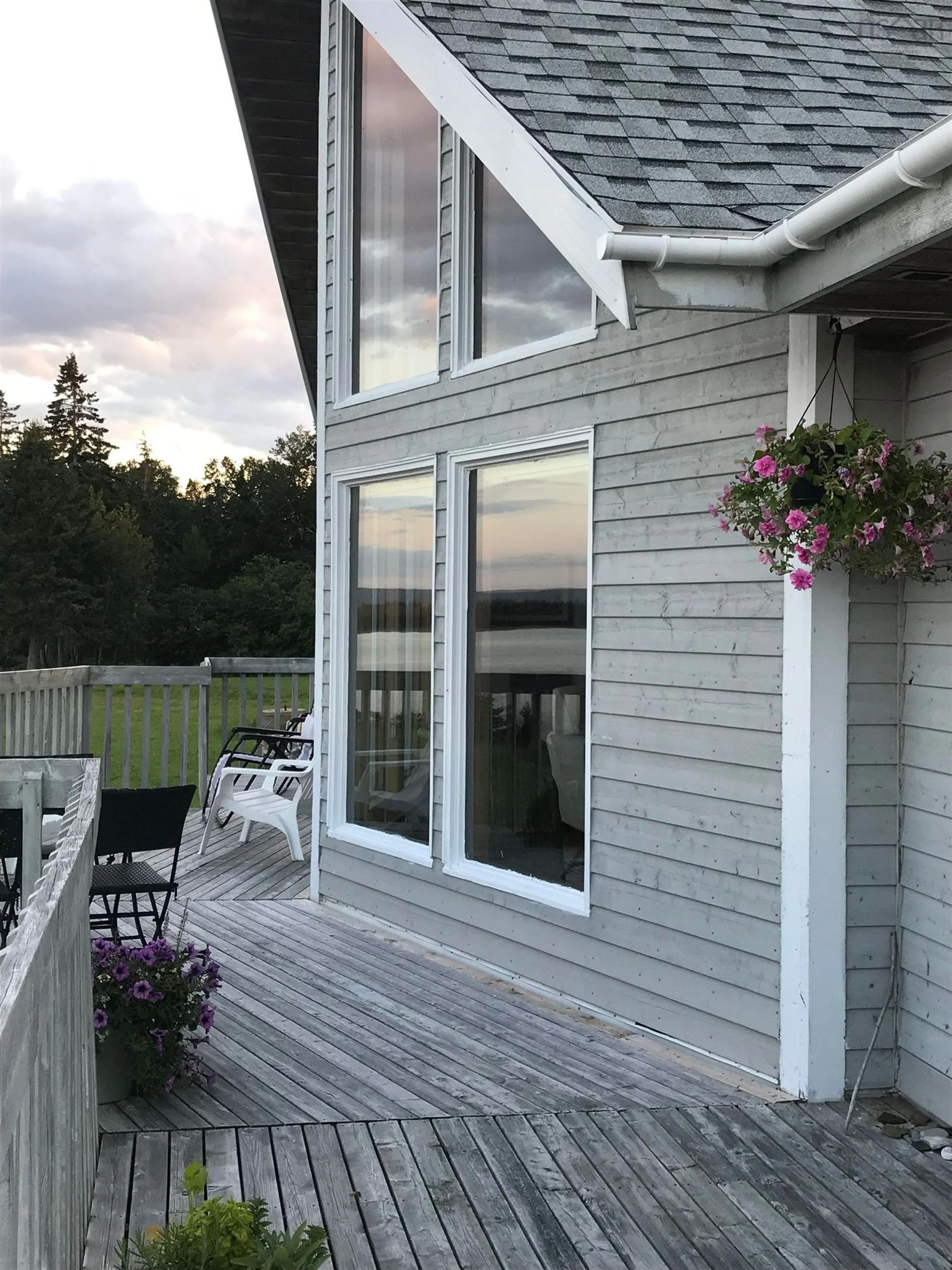 Home with vinyl exterior material for 1534 Big Harbour Island Rd, Big Harbour Island Nova Scotia B0E 2Y0