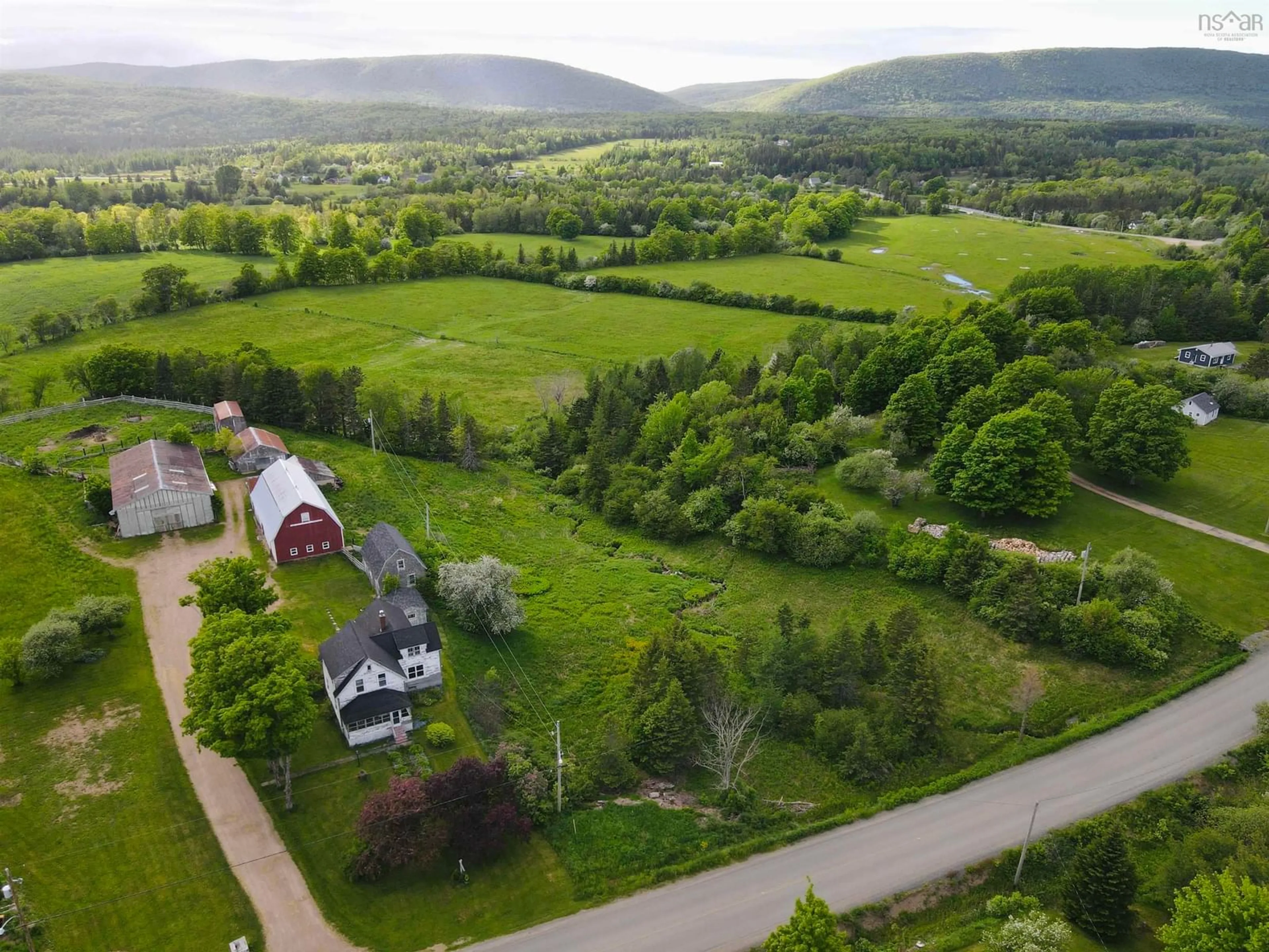 Cottage for 6 5314 Rd, Margaree Valley Nova Scotia B0E 2C0