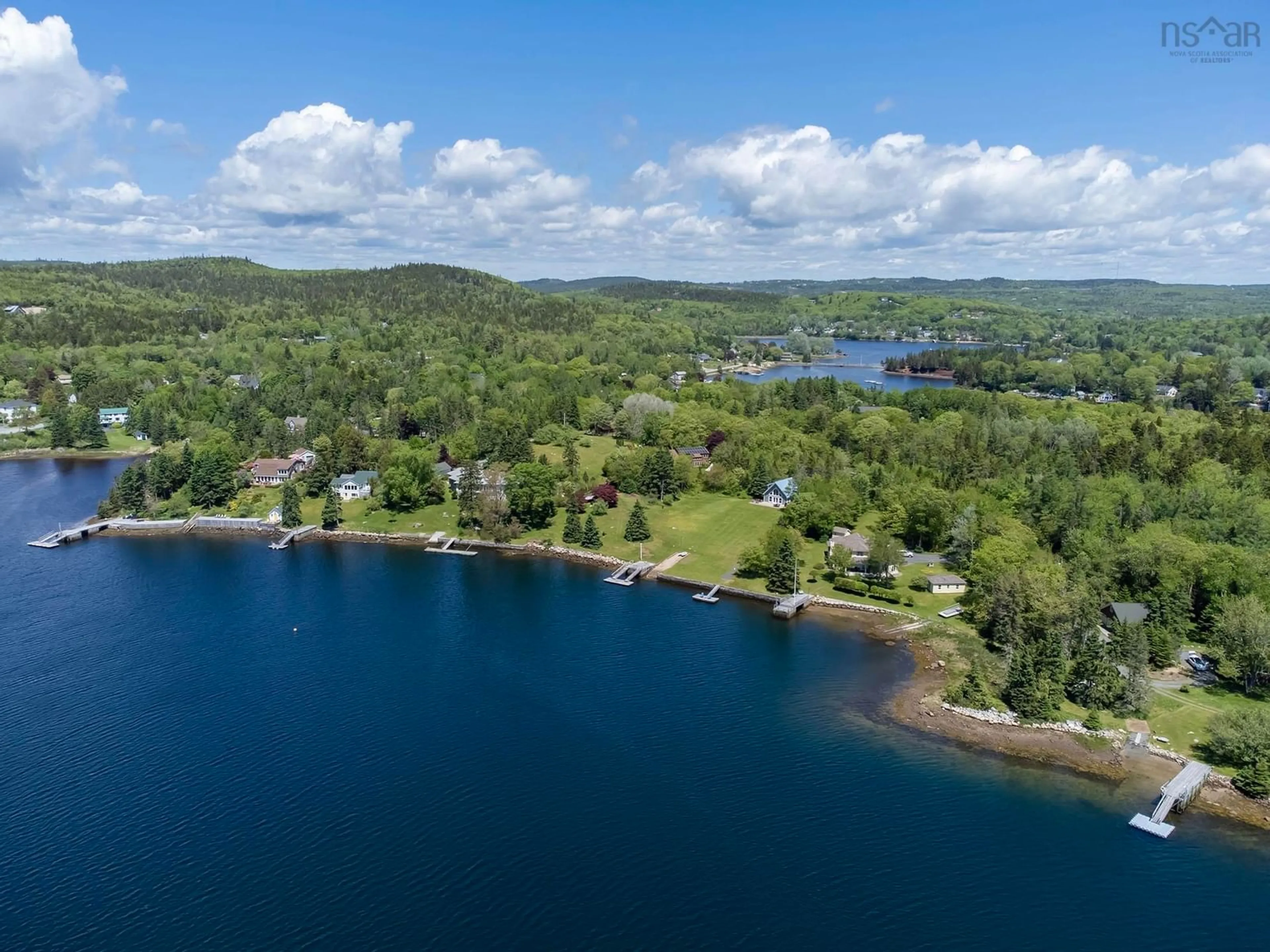 Lakeview for 77 Sunnywood Rd, Head Of St. Margarets Bay Nova Scotia B3Z 2C1