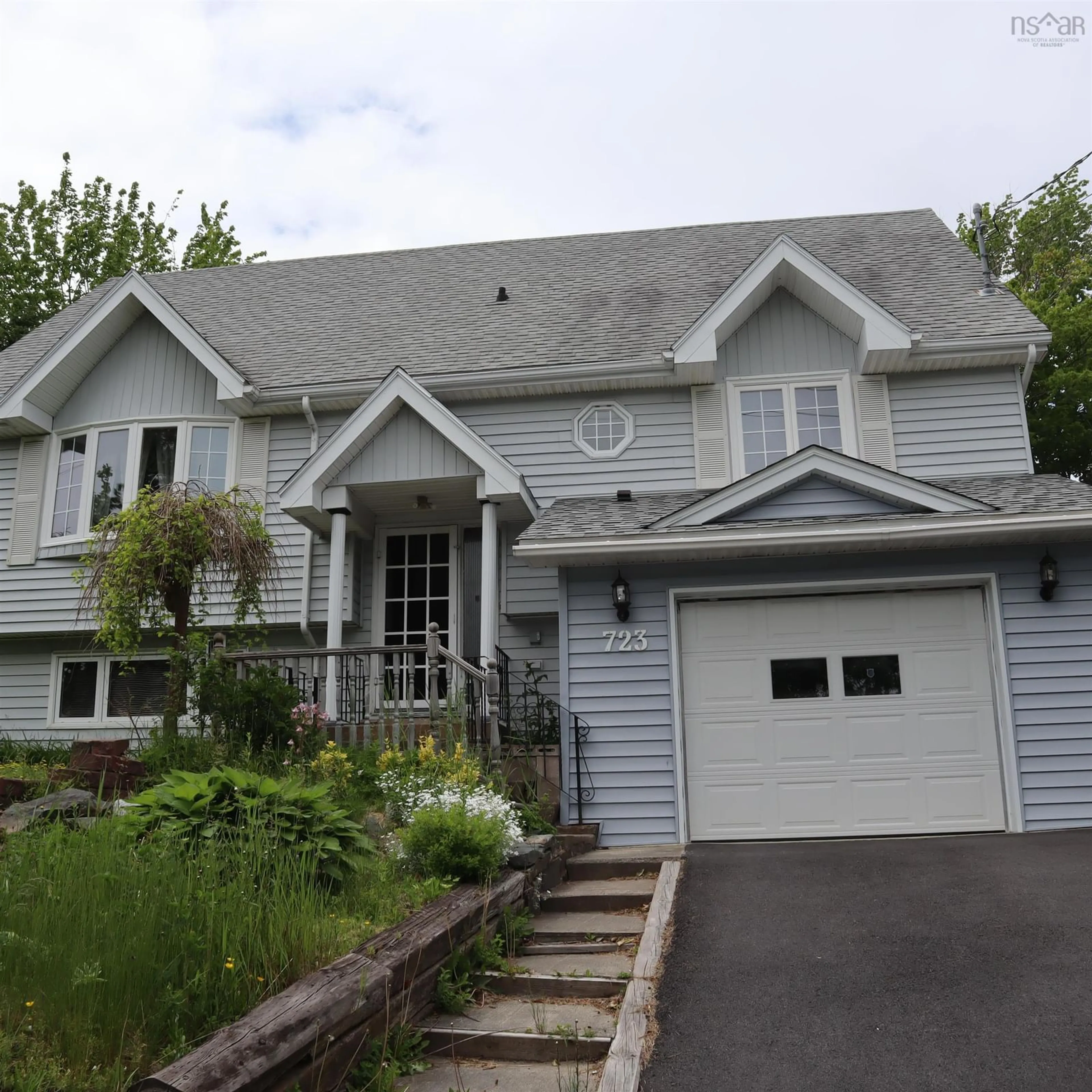 Frontside or backside of a home for 723 Waverley Rd, Dartmouth Nova Scotia B2X 2G6