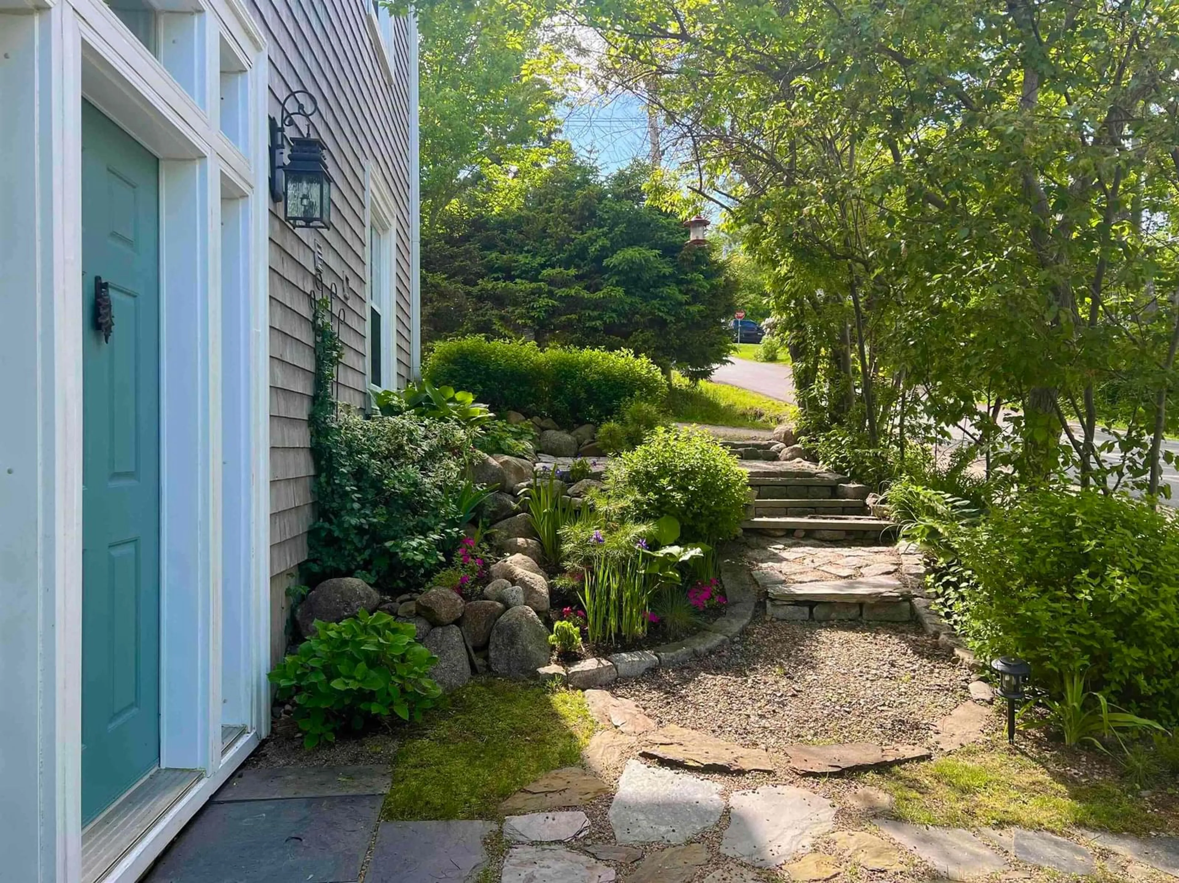 Patio for 15 Regent St, Chester Nova Scotia B1J 1J0