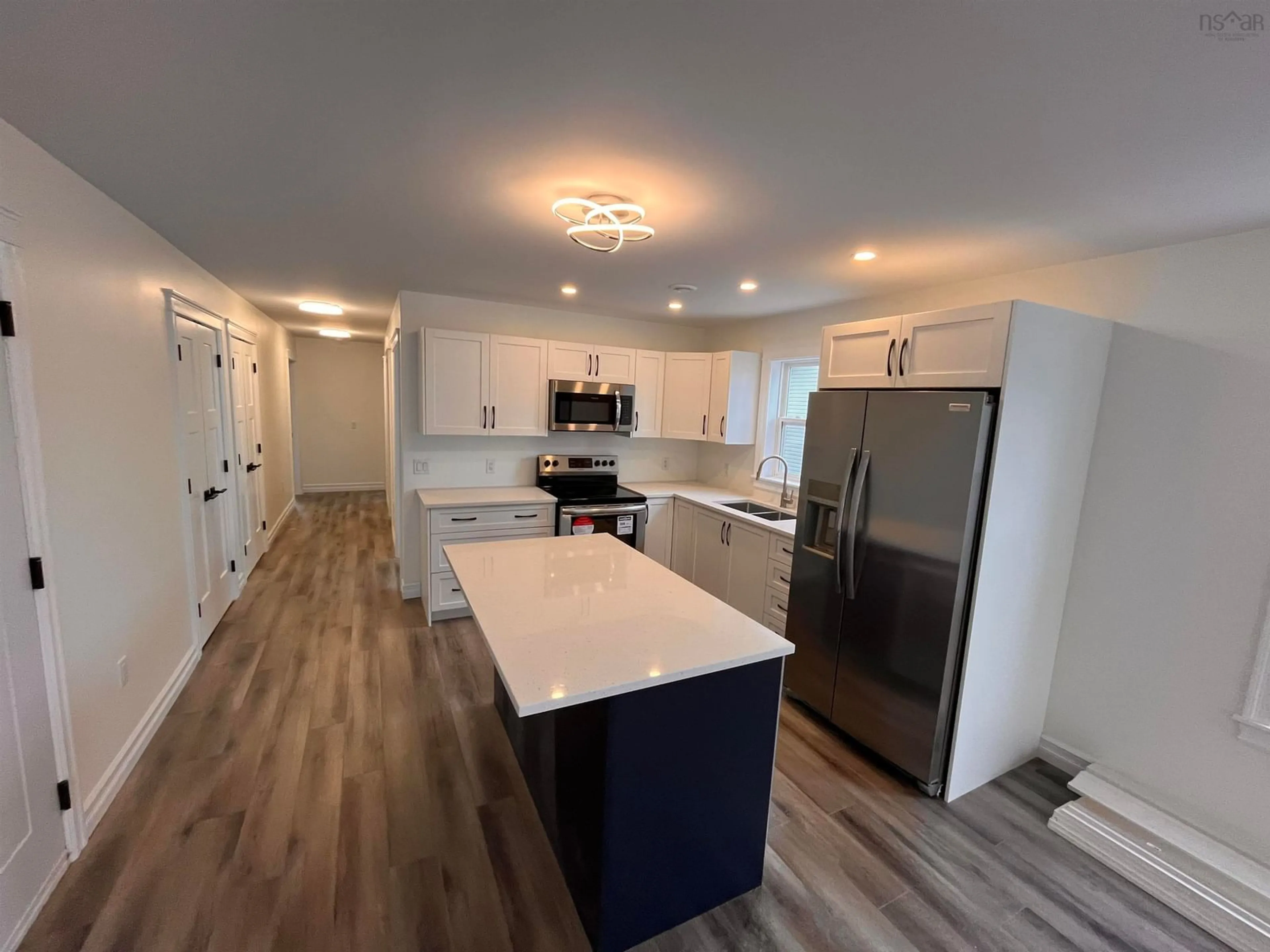 Contemporary kitchen for 58 Ridgecrest Dr, Bridgewater Nova Scotia B4V 3V8