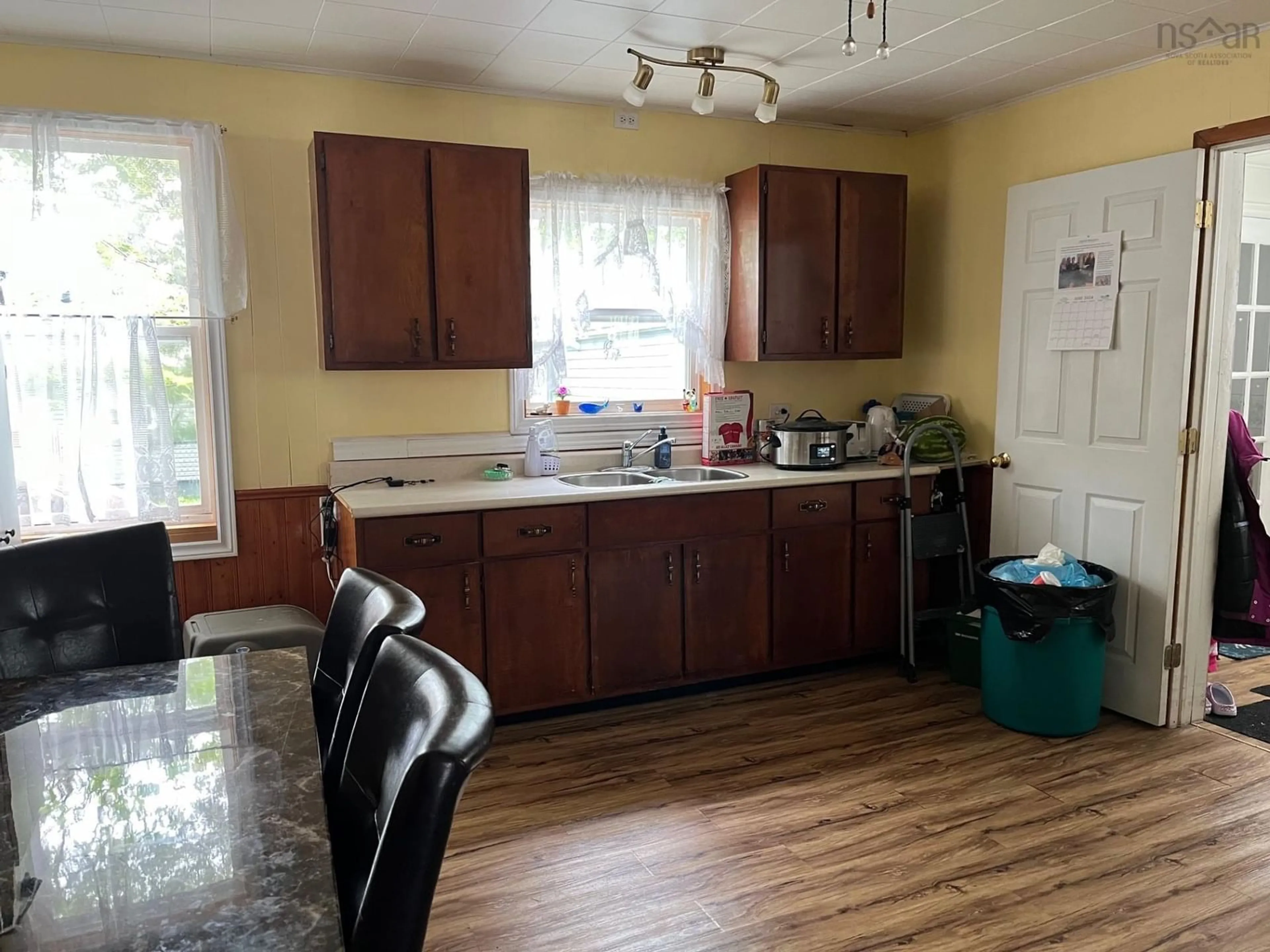 Standard kitchen for 23 Young Ave, North Sydney Nova Scotia B2A 1Y7