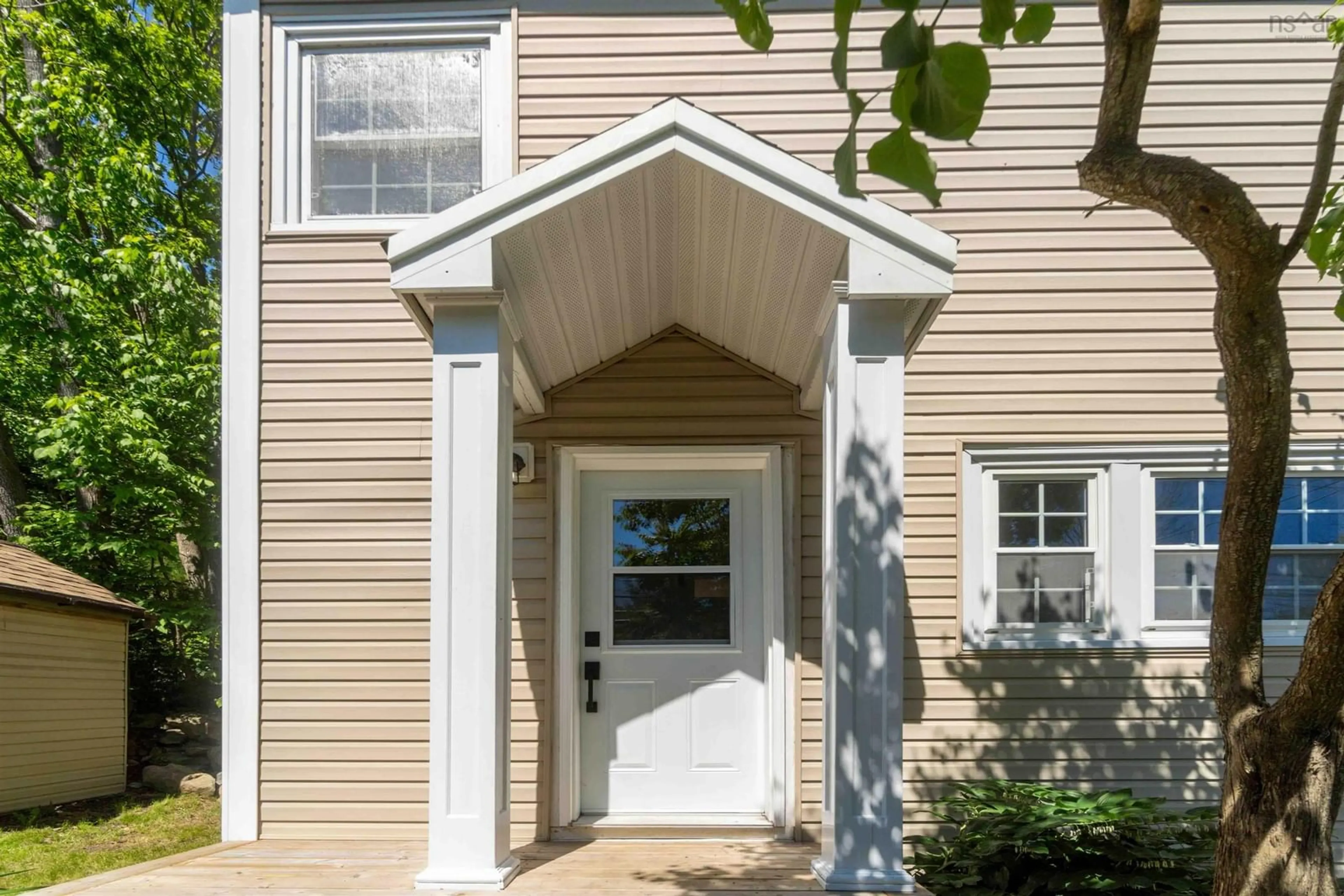 Home with vinyl exterior material, street for 31 Meadowbrook Dr, Bedford Nova Scotia B4A 1P8