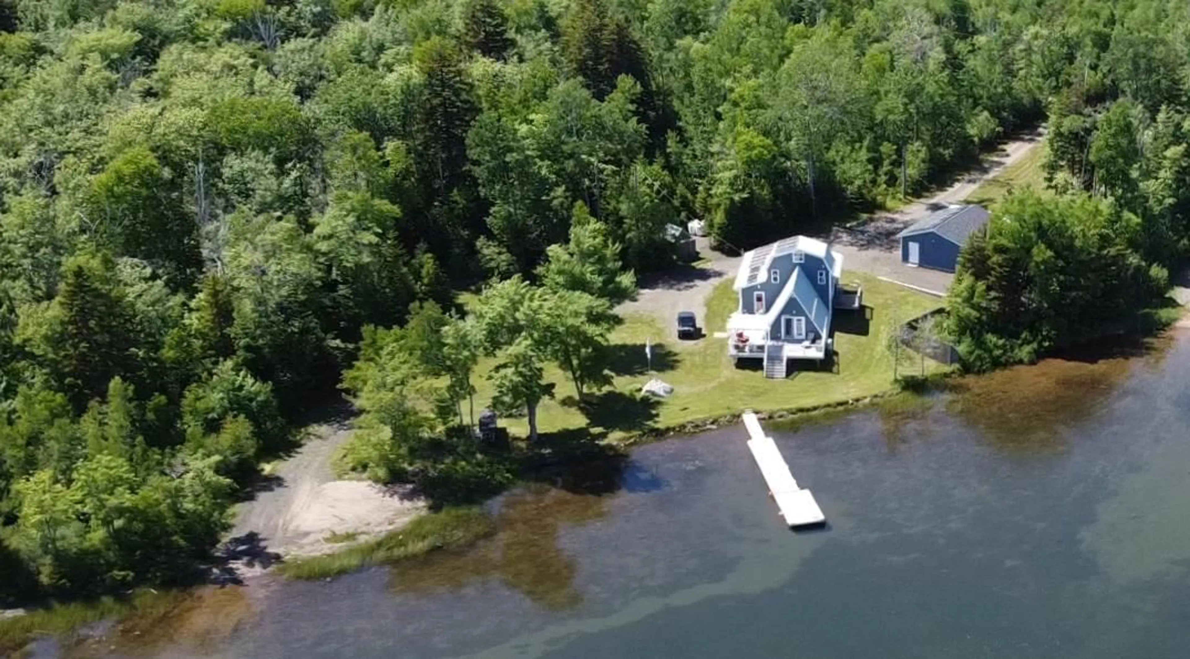 Cottage for 852 Lakeland Dr, Rumsey Lake Nova Scotia B0S 1C0