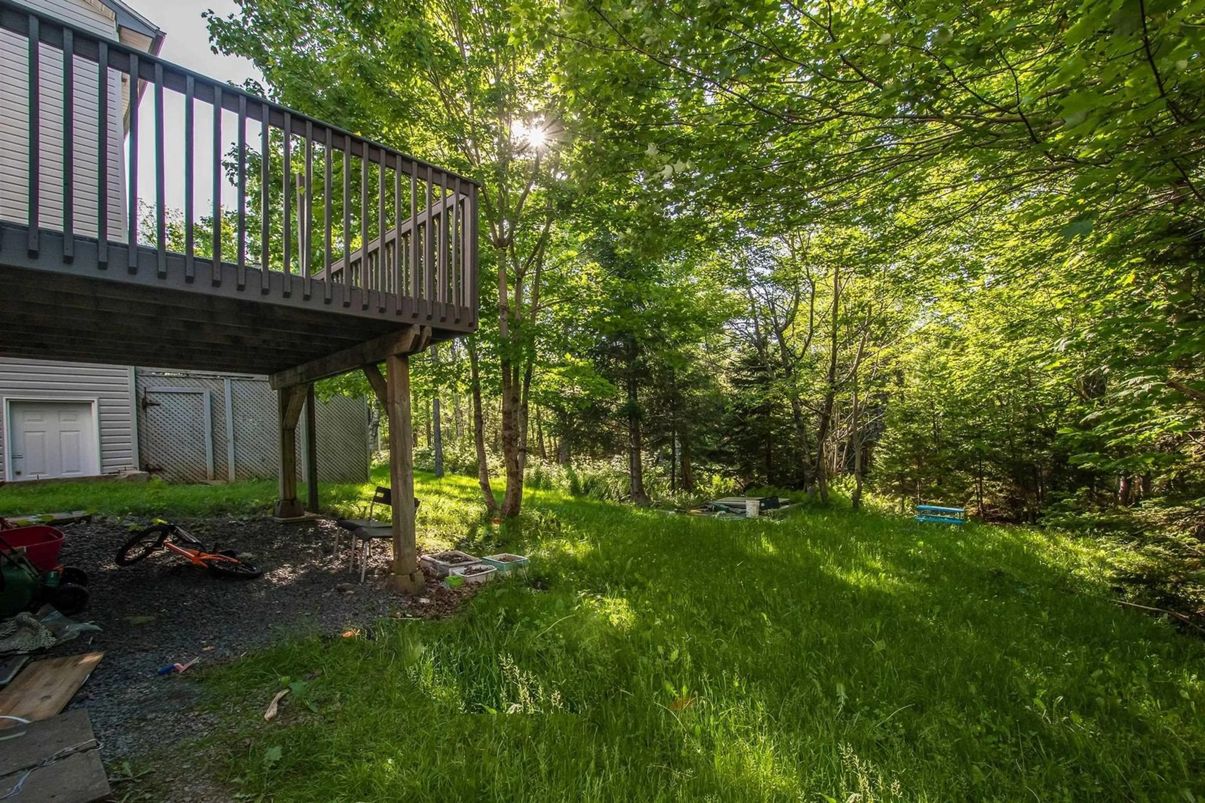 Patio for 239 Oceanview Dr, Bedford Nova Scotia B4G 4G6