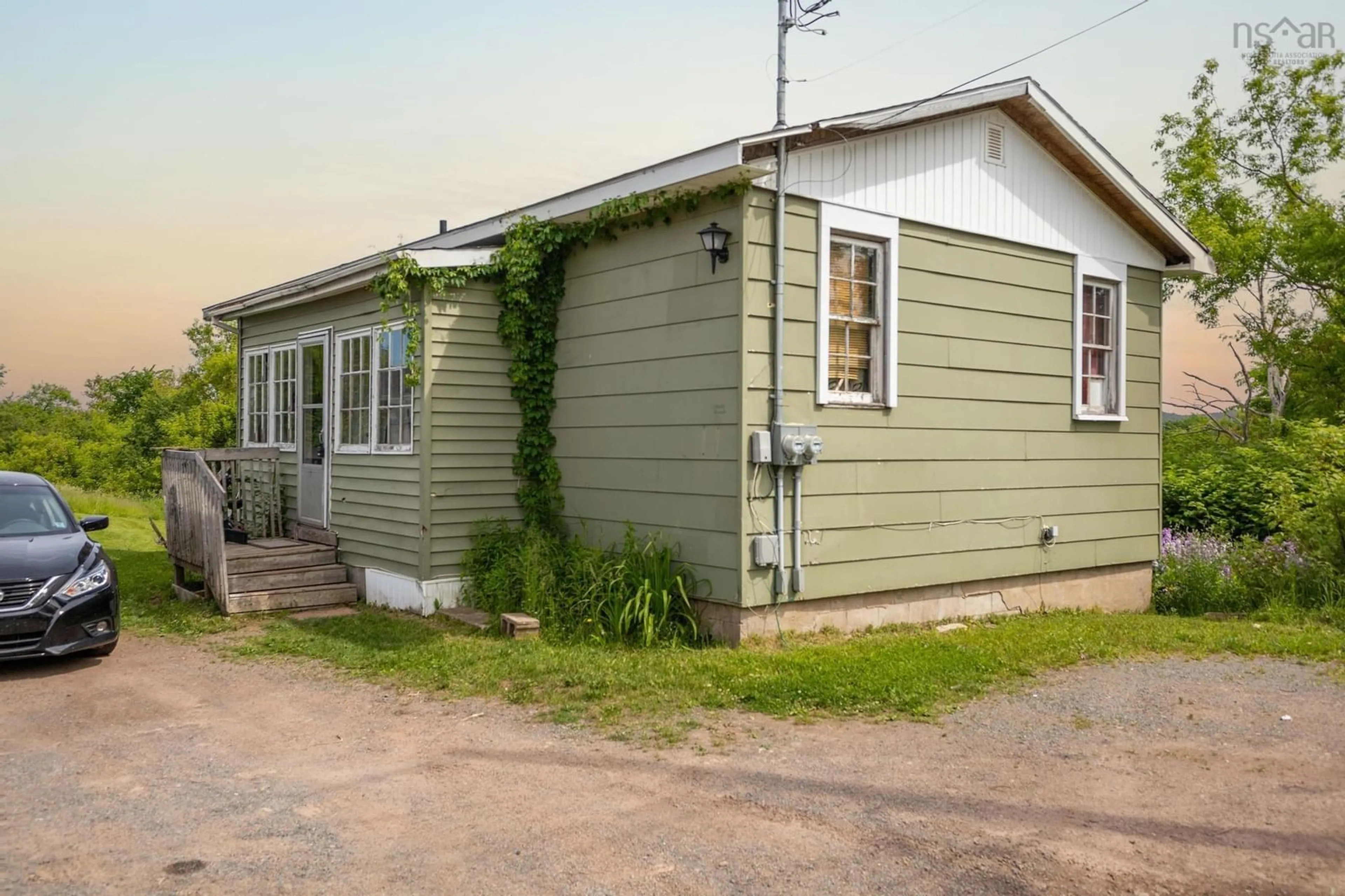 Home with vinyl exterior material for 37-39 Albert Ave, Bible Hill Nova Scotia B2N 2W1