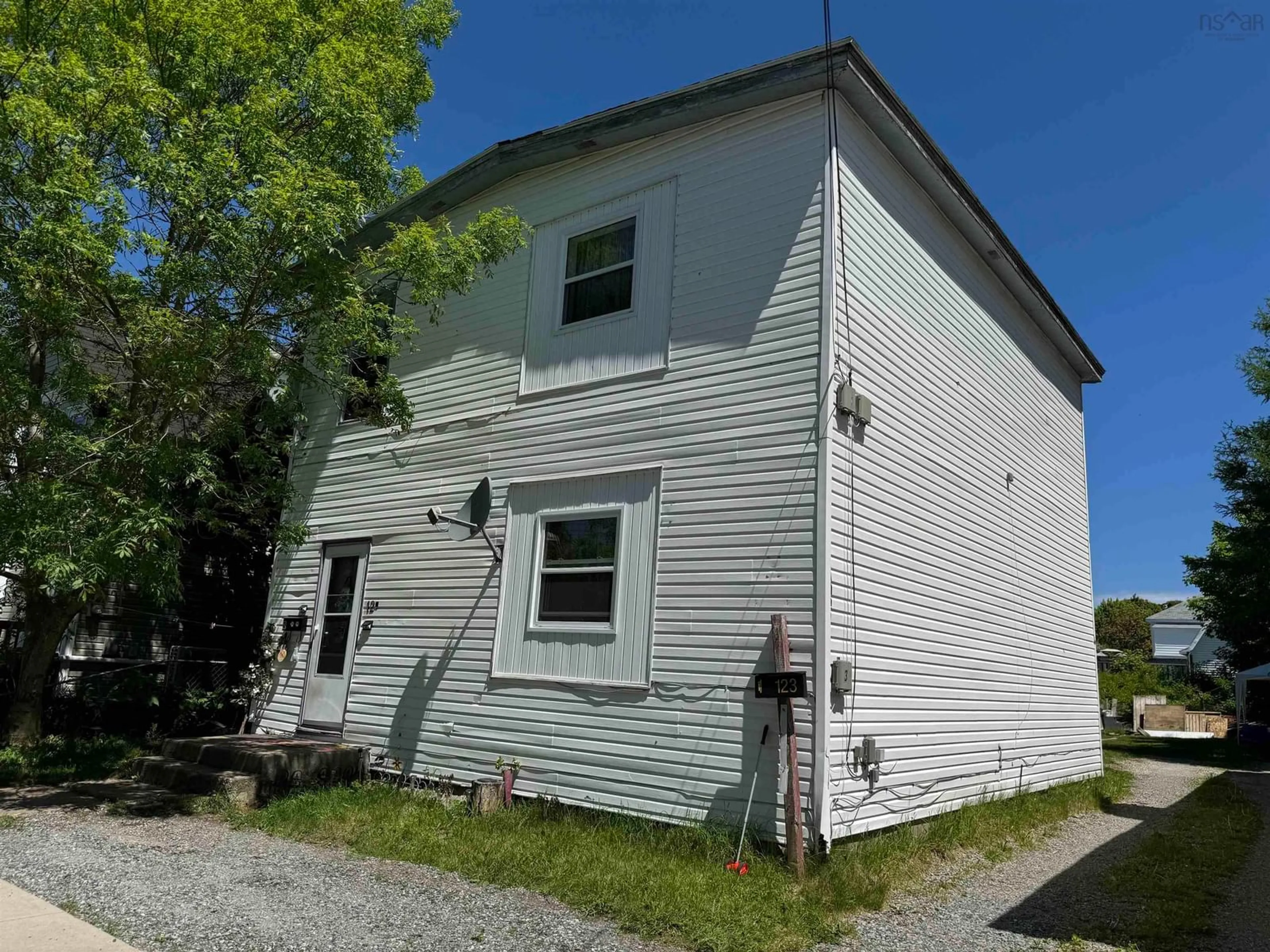 Frontside or backside of a home for 123 Caledonia St, North Sydney Nova Scotia B2A 2V6