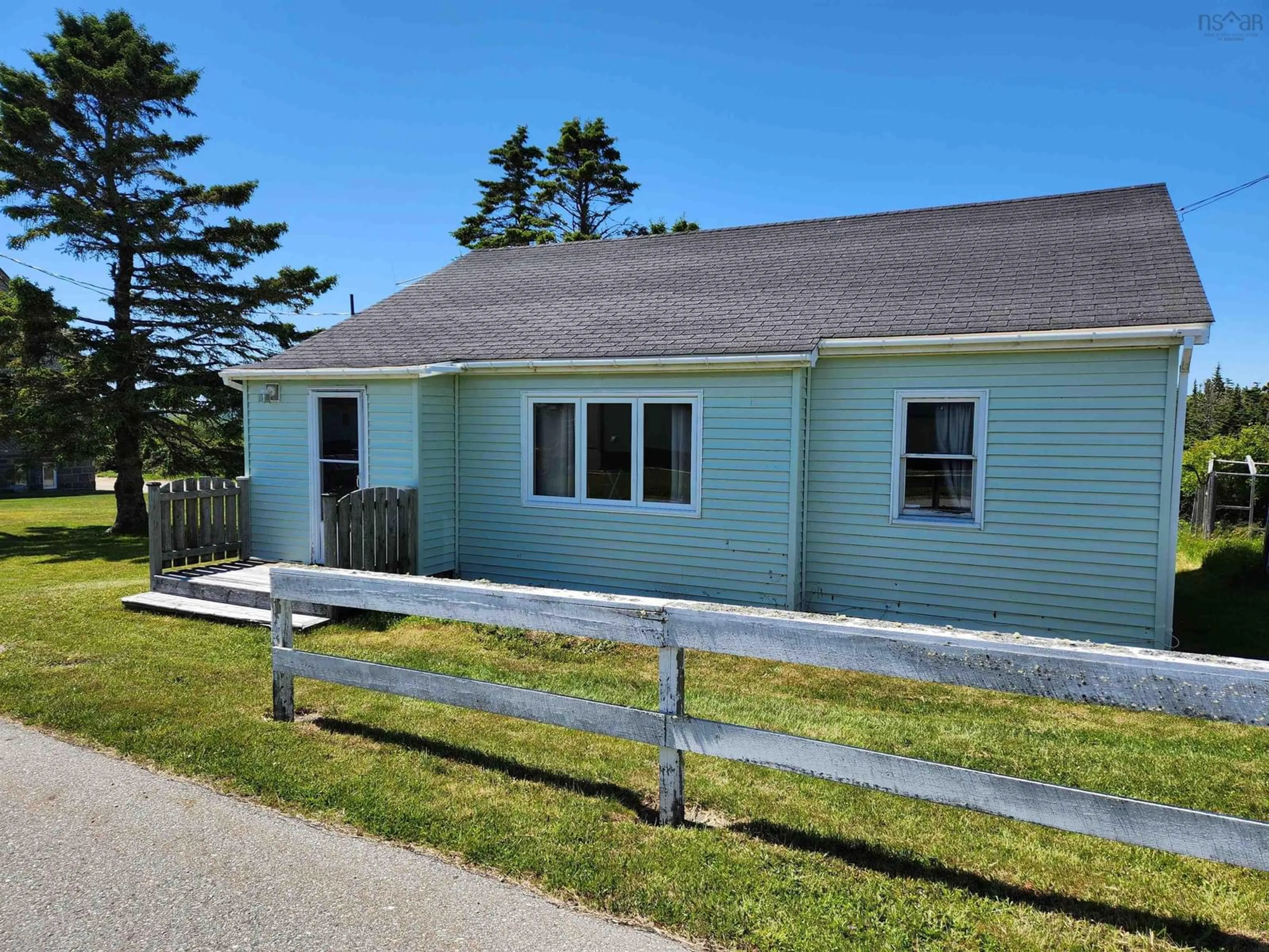 A pic from exterior of the house or condo for 29 Church St, Clark's Harbour Nova Scotia B0W 1P0