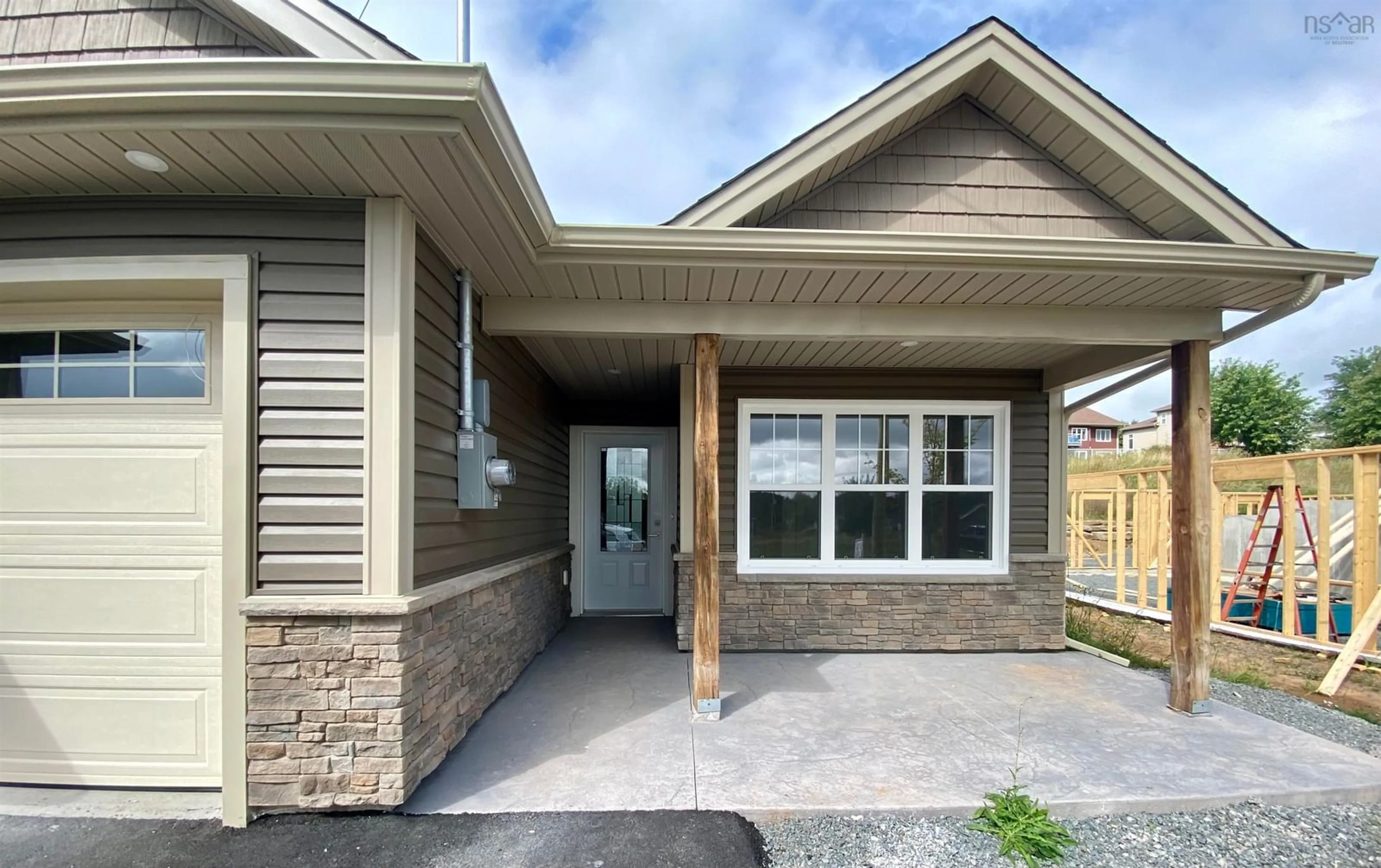 Home with vinyl exterior material for 6 Goldenrod Crt, Falmouth Nova Scotia B0N 1L0