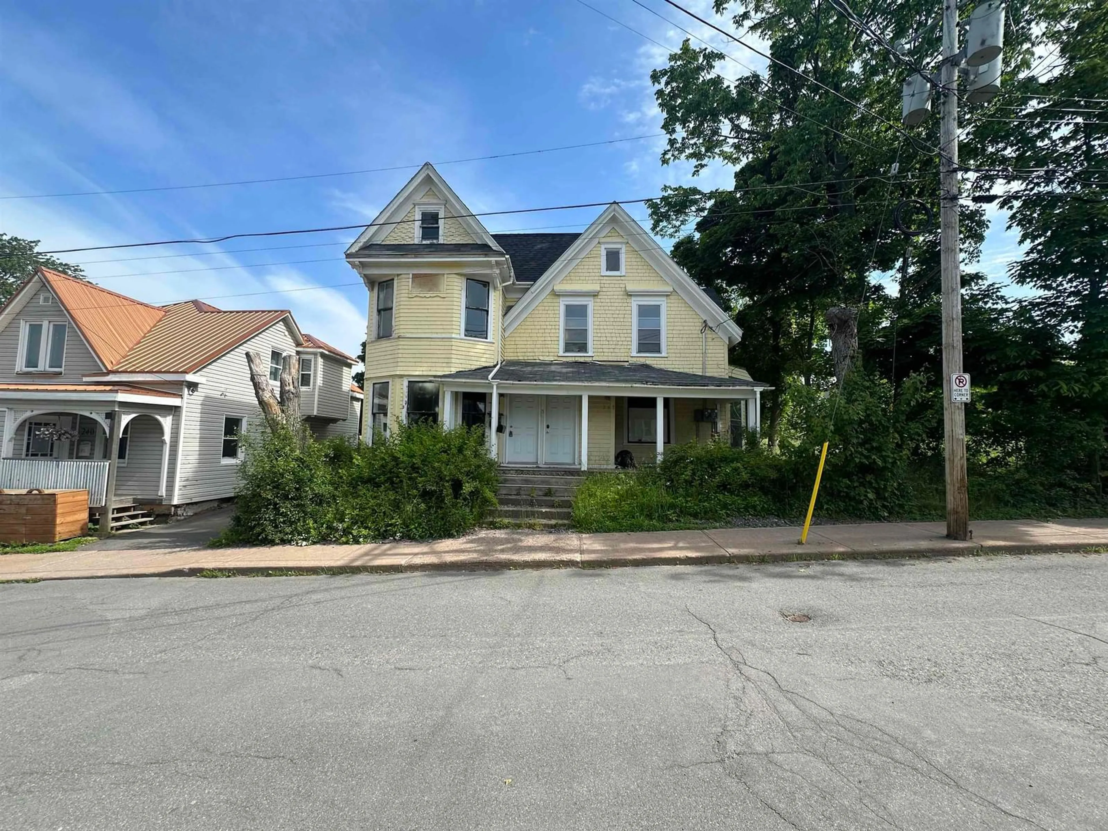 Frontside or backside of a home for 248 Forbes St, New Glasgow Nova Scotia B2H 4P4